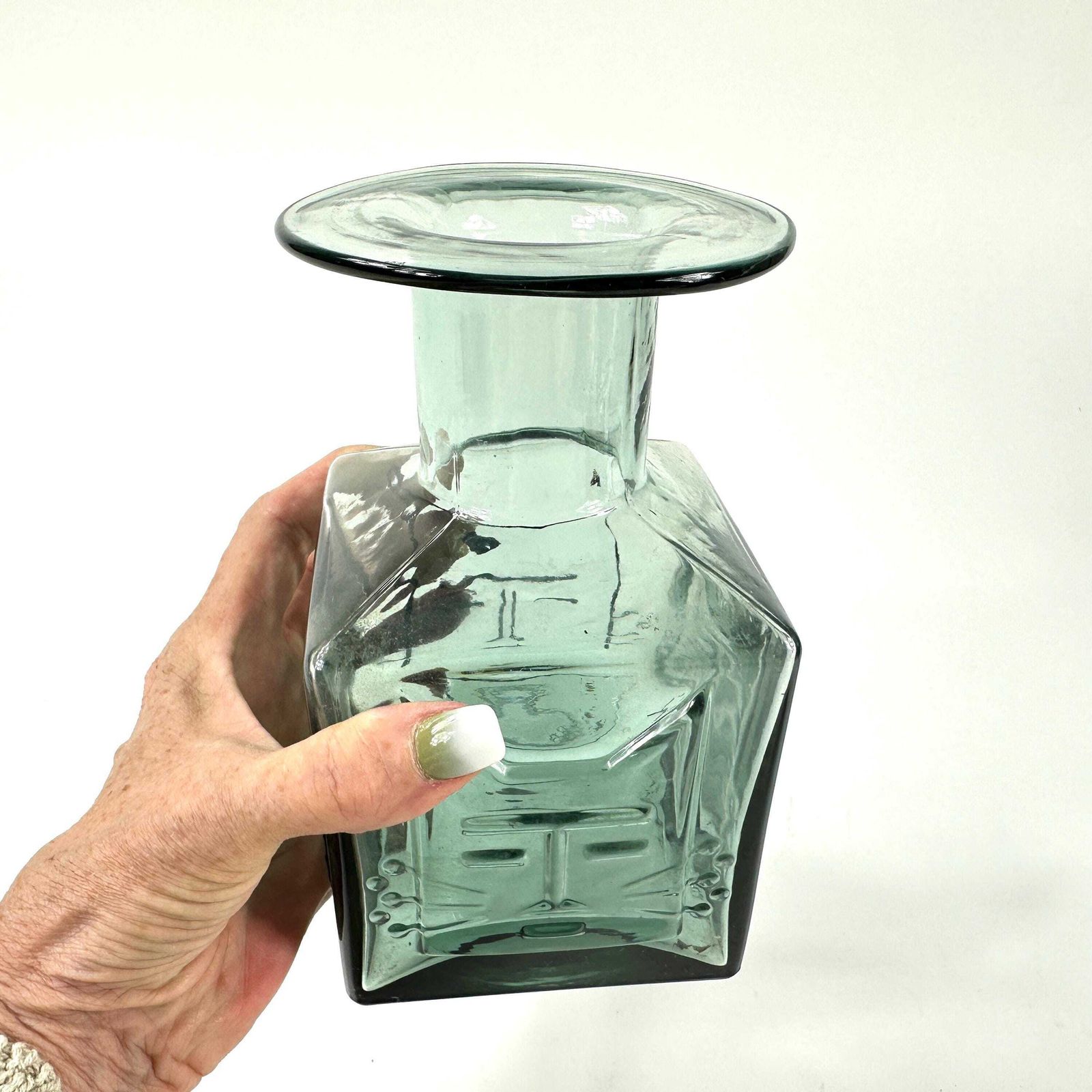 photo furniture Wiktor Berndt Cat Face Vase: 1960s Flygsfors Swedish Art Glass
