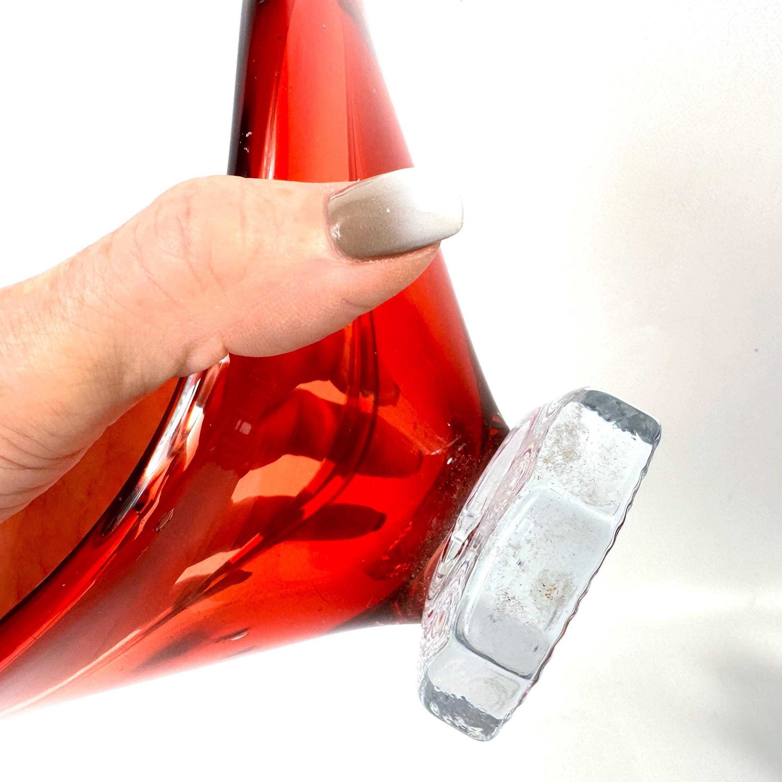 Vintage Scandinavian Red Art Glass Bowl – Freeform Pedestal Design, Mid Century photo vintage