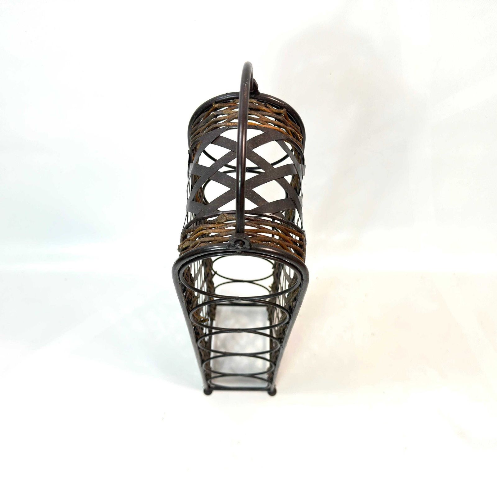 Vintage Wine Rack – Wrought Iron And Wicker 5 Bottle Storage photo 84.0