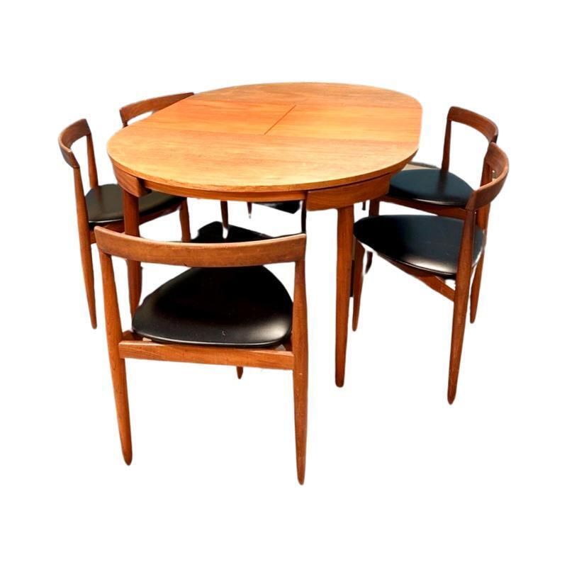 Vintage Roundette Dining Table And Chairs By Kaare Klint For Frem Røjle, 1950s, Set Of 7 photo vinterior