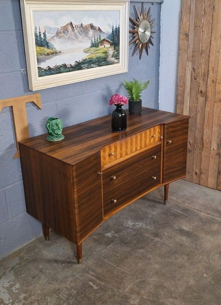 Uniflex Sideboard ~ Mid Century ~ Vintage ~ Delivery Available photo buy