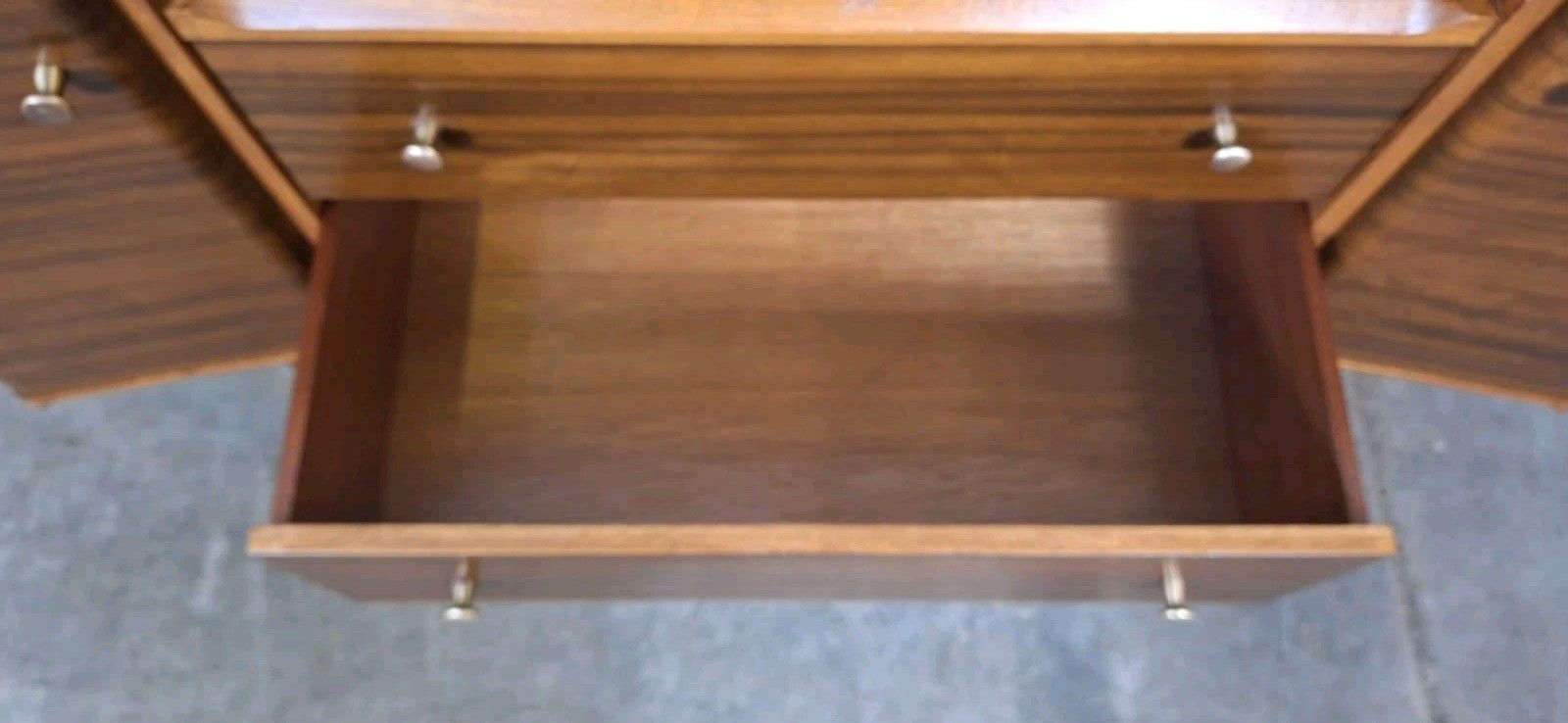 photo for sale Uniflex Sideboard ~ Mid Century ~ Vintage ~ Delivery Available