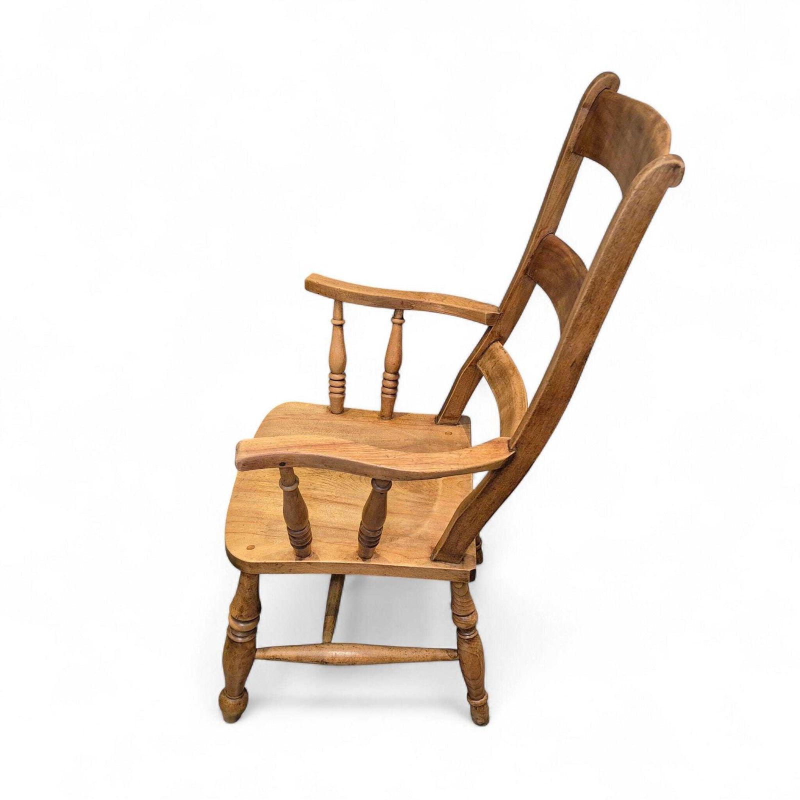 335.0 Antique 19th Century Elm Ladder Back Armchair – Country Farmhouse Style photo