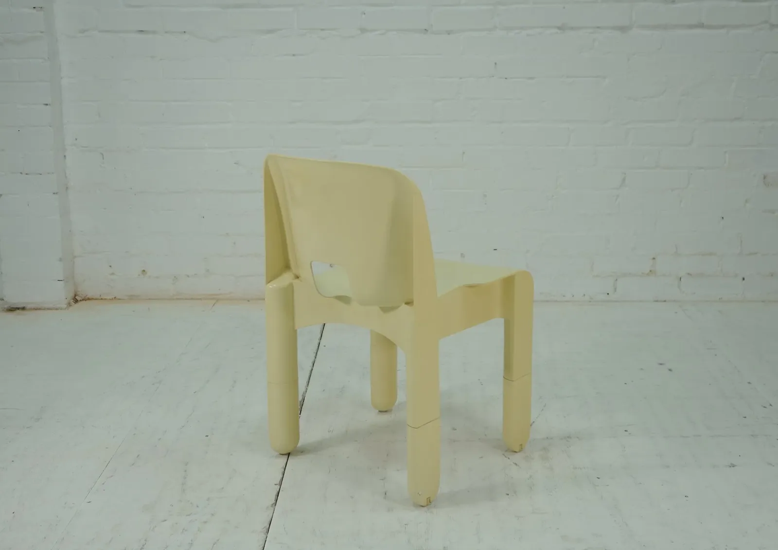 First Edition Universale Chair Model 860/861 By Joe Colombo photo Furniture