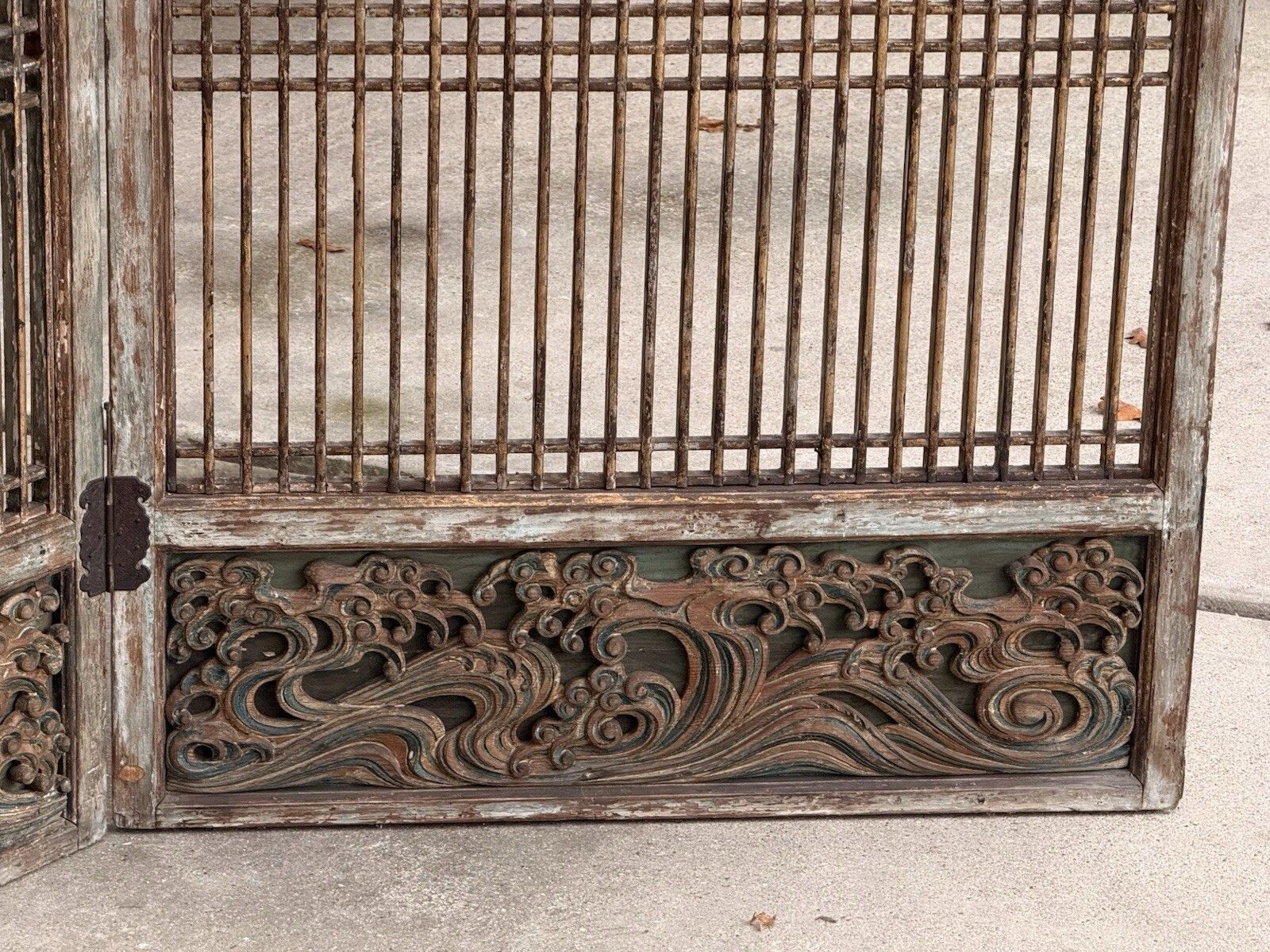 Antique Two Panel Lattice Screen With Carved Peacocks, Floral & Gilt Detail photo for sale