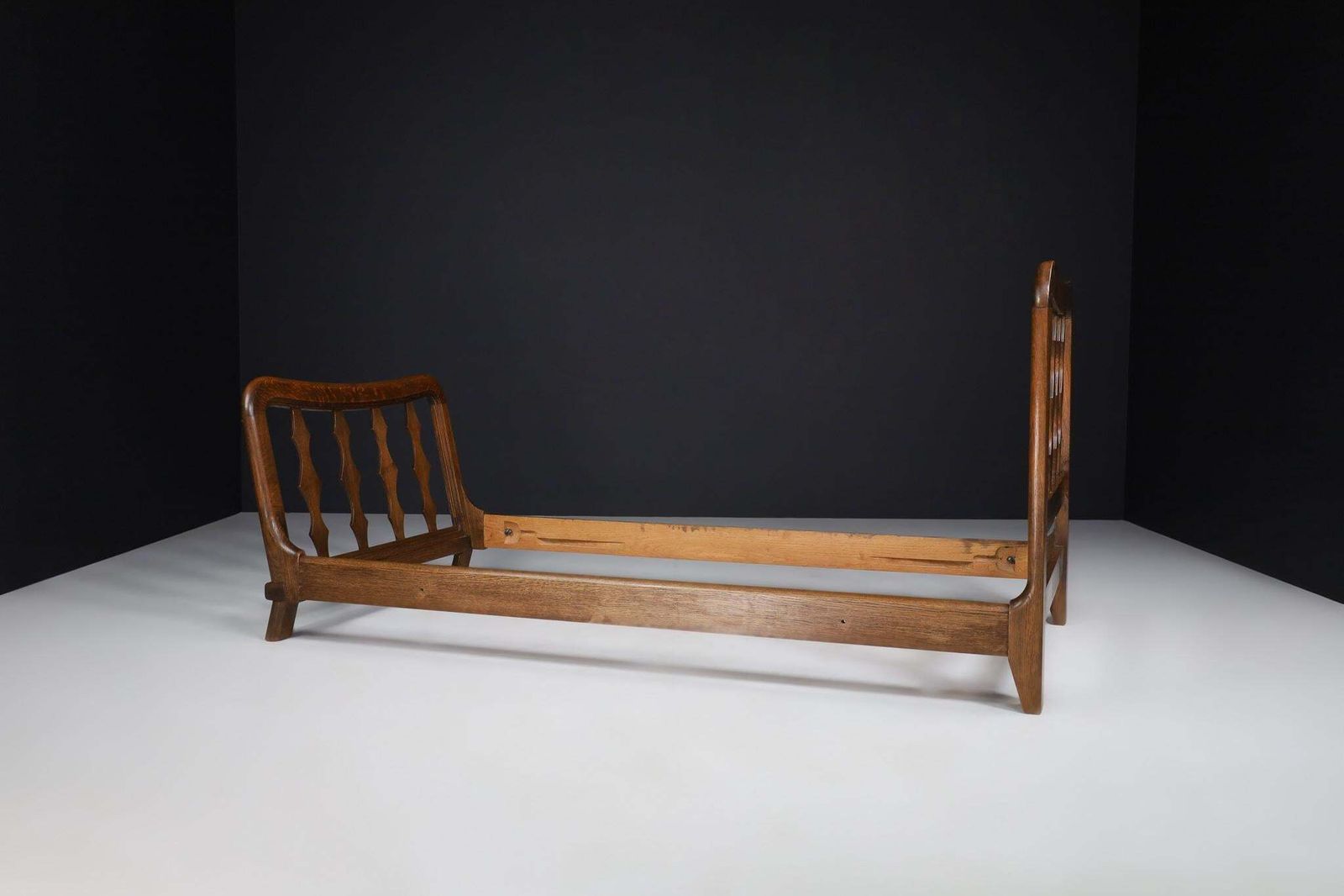 photo furniture Mid Century Modern Guillerme & Chambron Bed Frame In Solid Oak, France 1960s