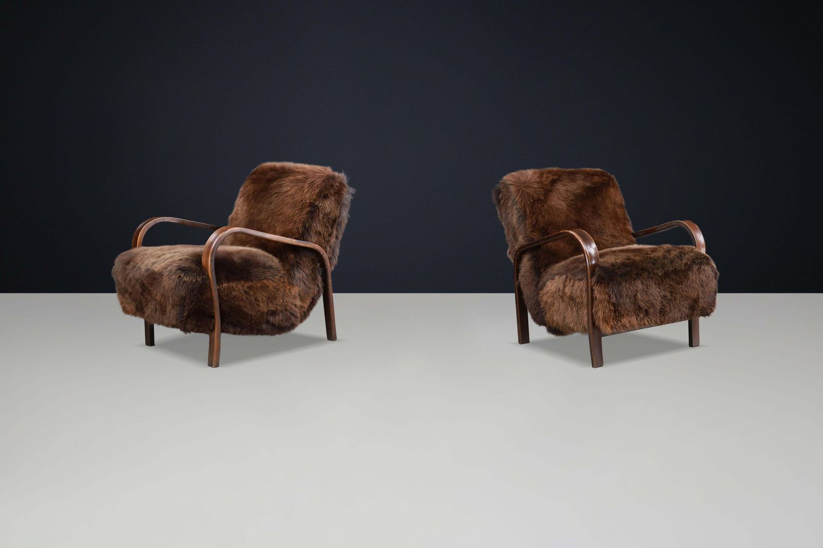 1940s Kozelka & Kropacek Armchairs In Texel Sheepskin & Brown Patinated Frame photo furniture