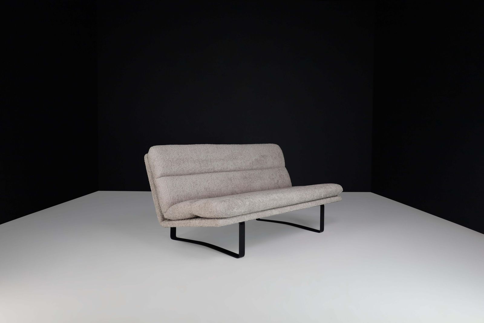 C684 Sofa By Kho Liang Ie For Artifort In Bouclé Upholstery The Netherlands 1968 photo vinterior