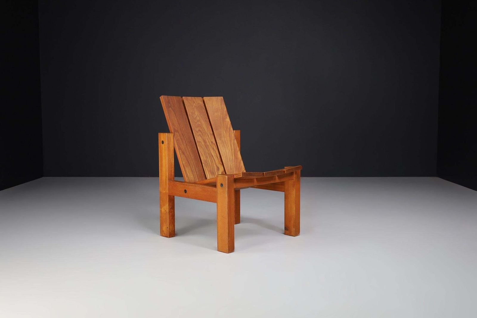 photo furniture Mid Century Modern, Minimalist Lounge Chair In Elmwood, France, 1960s
