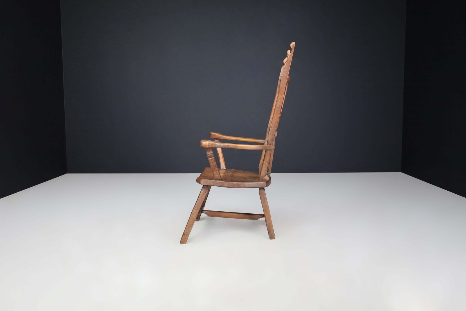 photo furniture Sculptural Brutalist Oak Armchair – French Artisan Mastery, 1960s