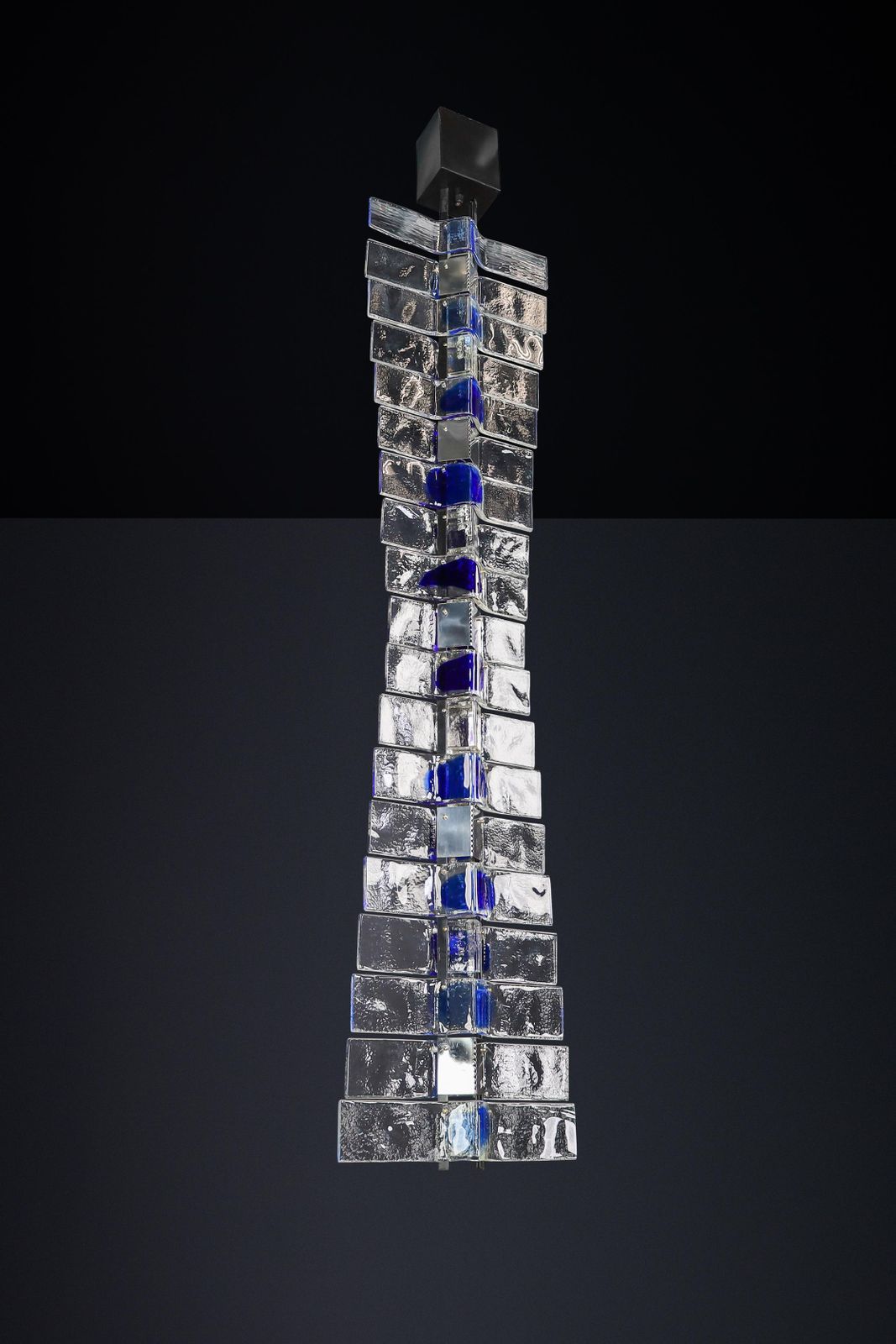 photo buy Monumental Venini Tazebao Chandelier In Crystal And Sapphire Murano Glass, Italy