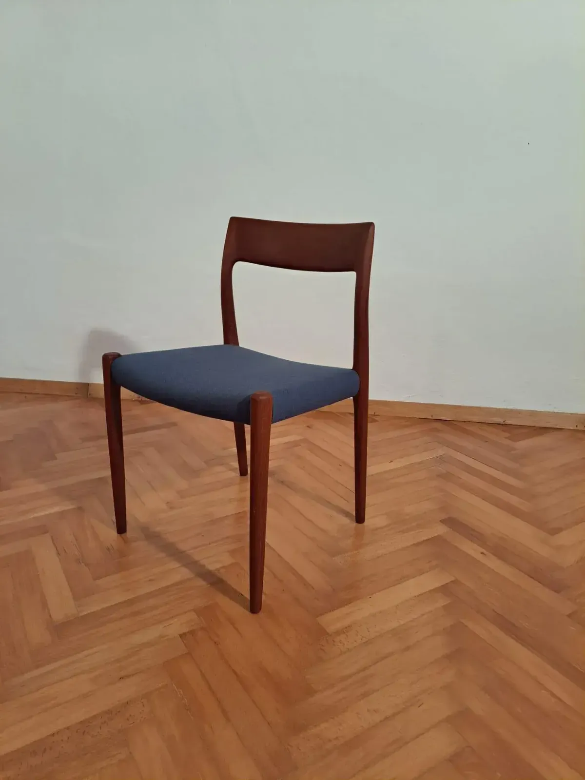 Model 77 Dining Chairs In Teak By Niels O. Møller For J.L. Møllers Møbelfabrik, 1970s, Set Of 6 photo Furniture
