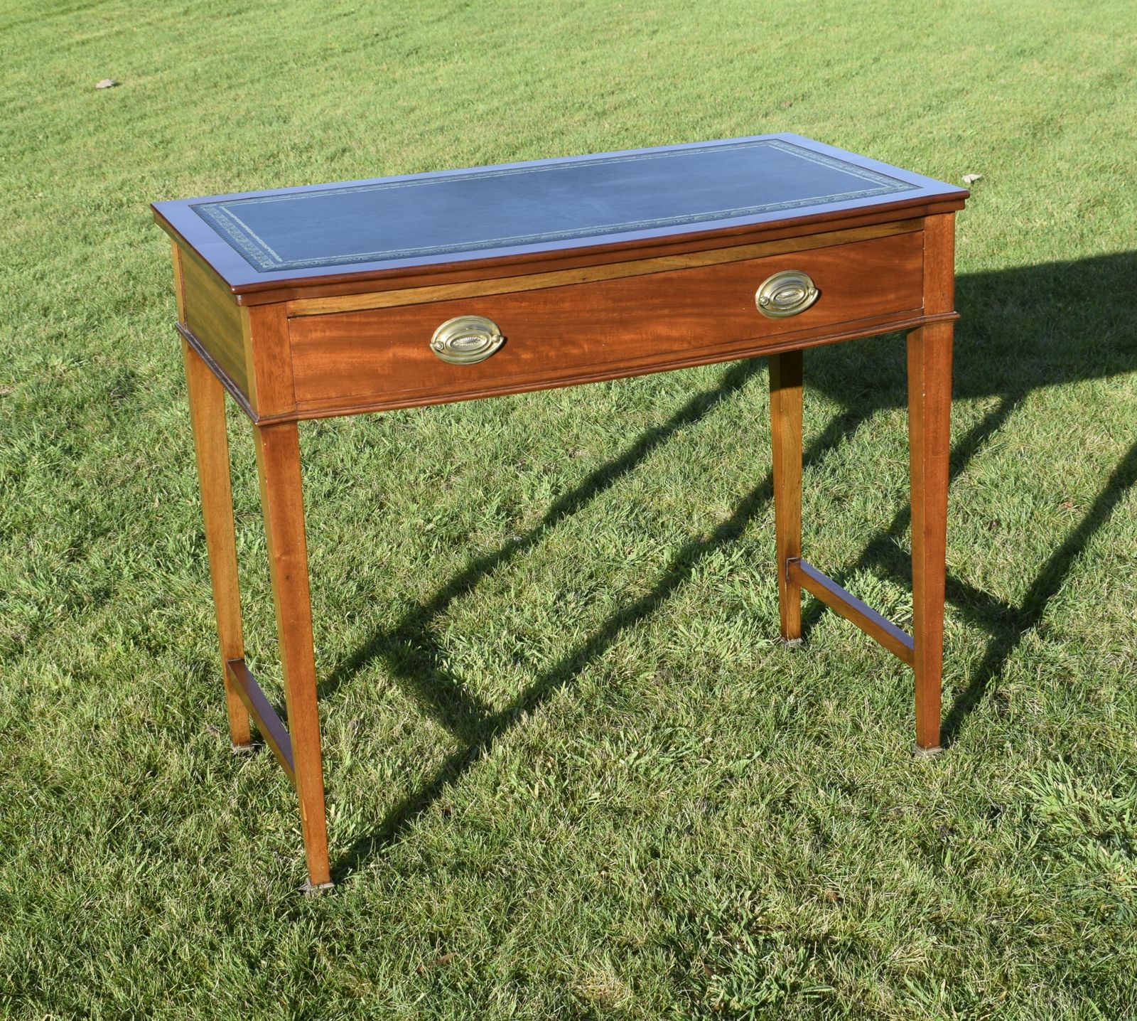 Early 20th Century Mahogany Desk