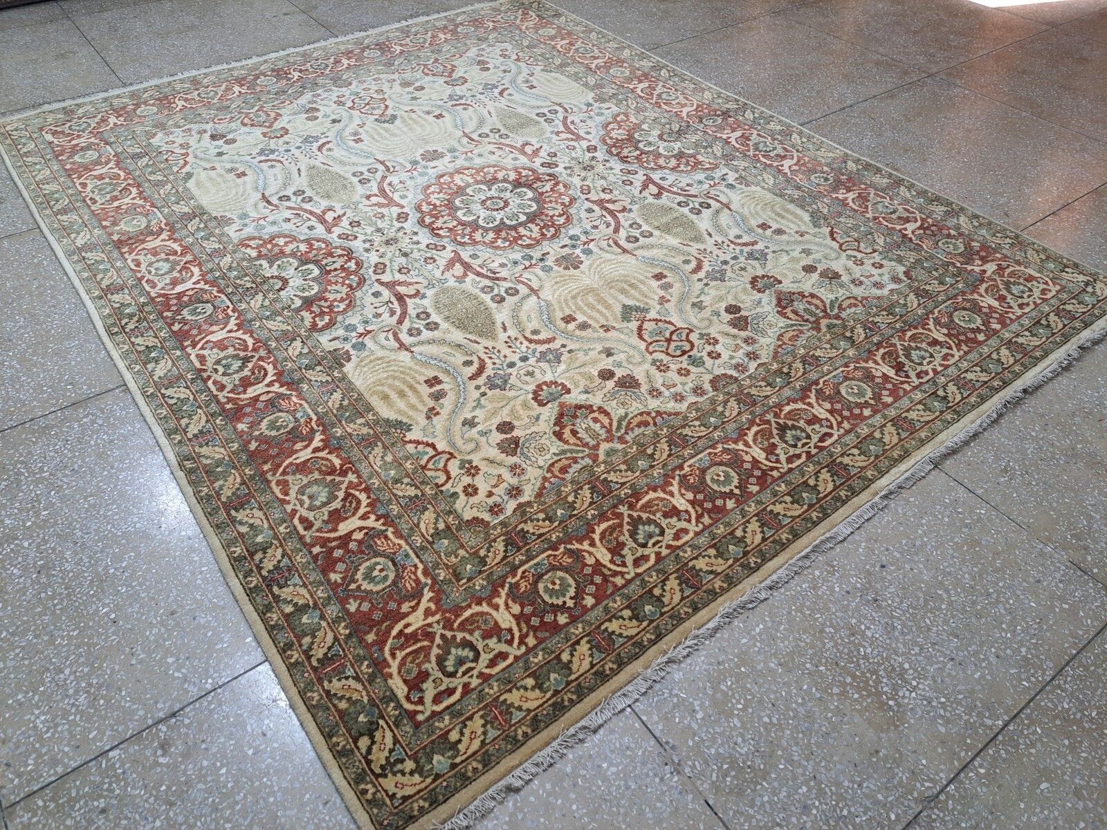 8x10 Ft Hand Knotted Rug. 100% Wool. Antique Heriz Inspired Design Carpet photo vinterior