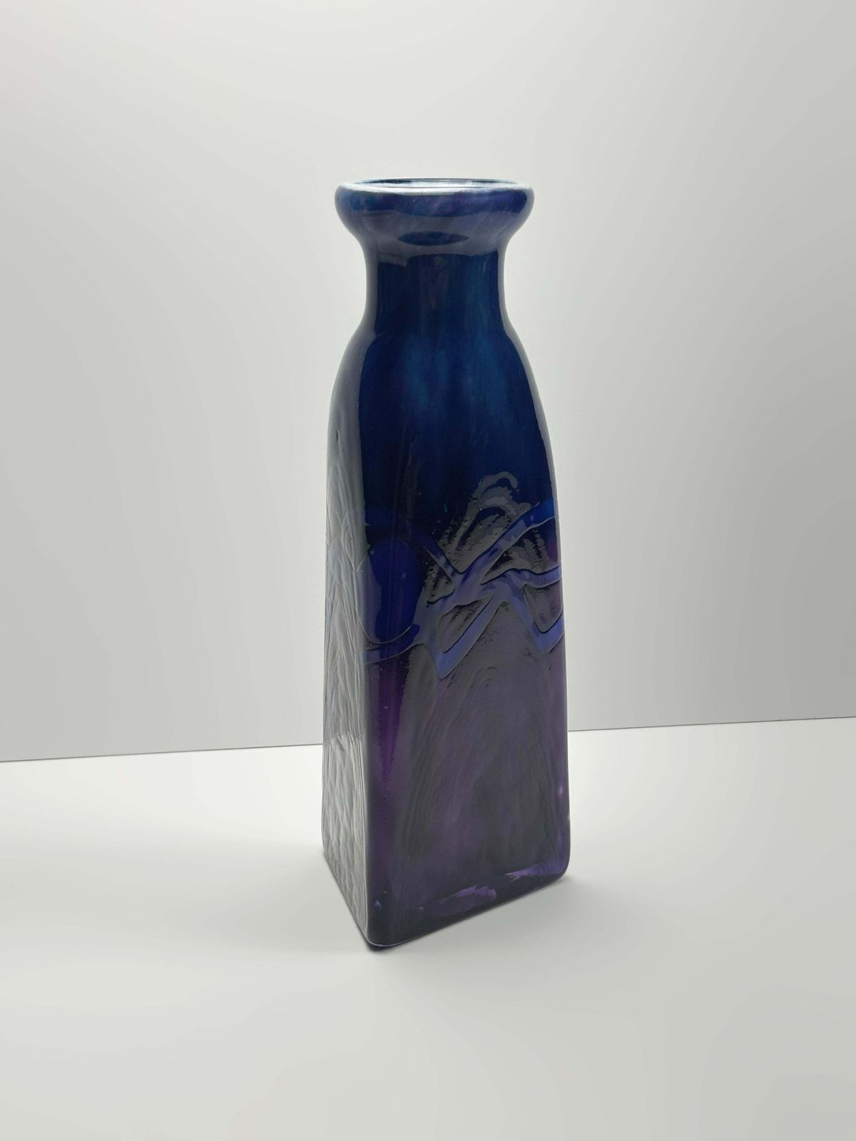 Postmodern Art Glass Vase By Colin Terris For Caithness, Scotland, 1990s photo vinterior