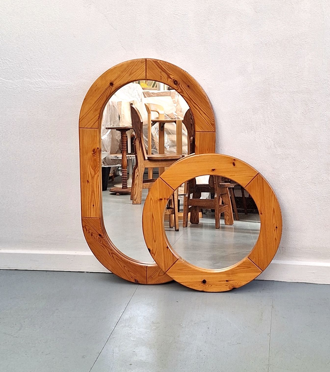 Vintage Scandinavian 70s Pine Circular Wall Mirror photo 198.0