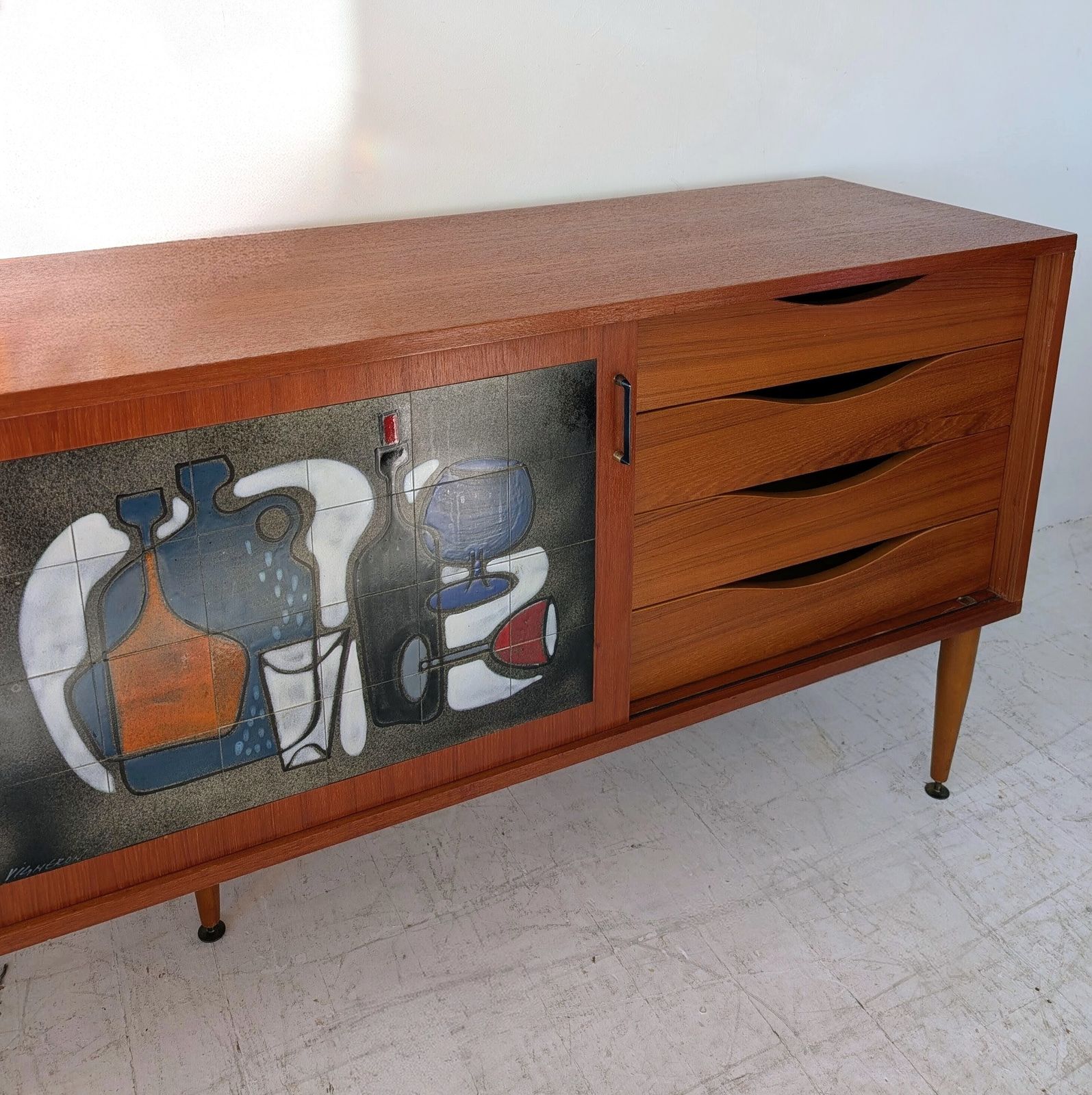 photo vinterior Mid Century Sideboard By Alfred Hendrickx, Belgium, 1960s, Teak & Vigneron Ceramic Tile
