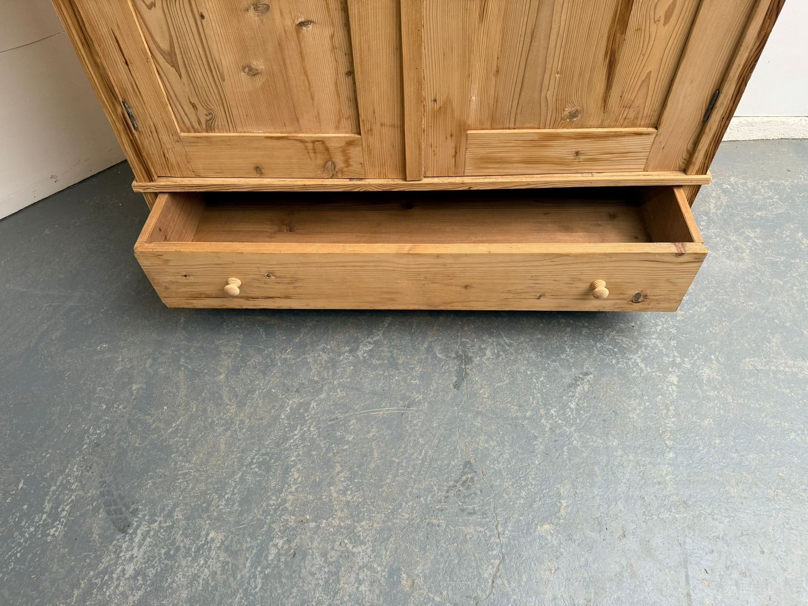 photo furniture A Classic Antique Pine Knockdown Wardrobe To Wax/Paint