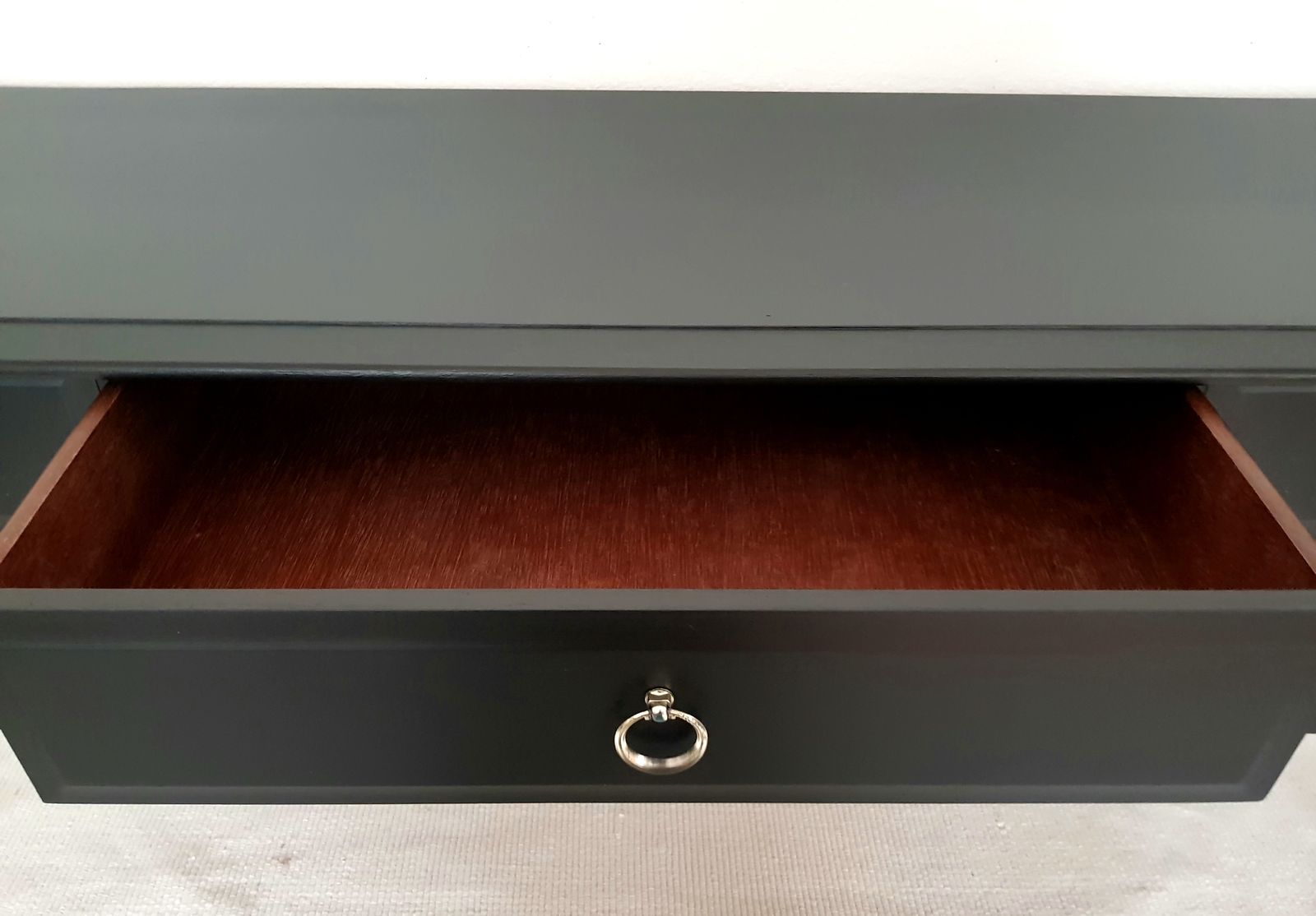 A Stag Minstrel Painted Mahogany Dressing Table & Stool, Vintage Sideboard, Desk, Matt Black, Upcycled. photo 650.0