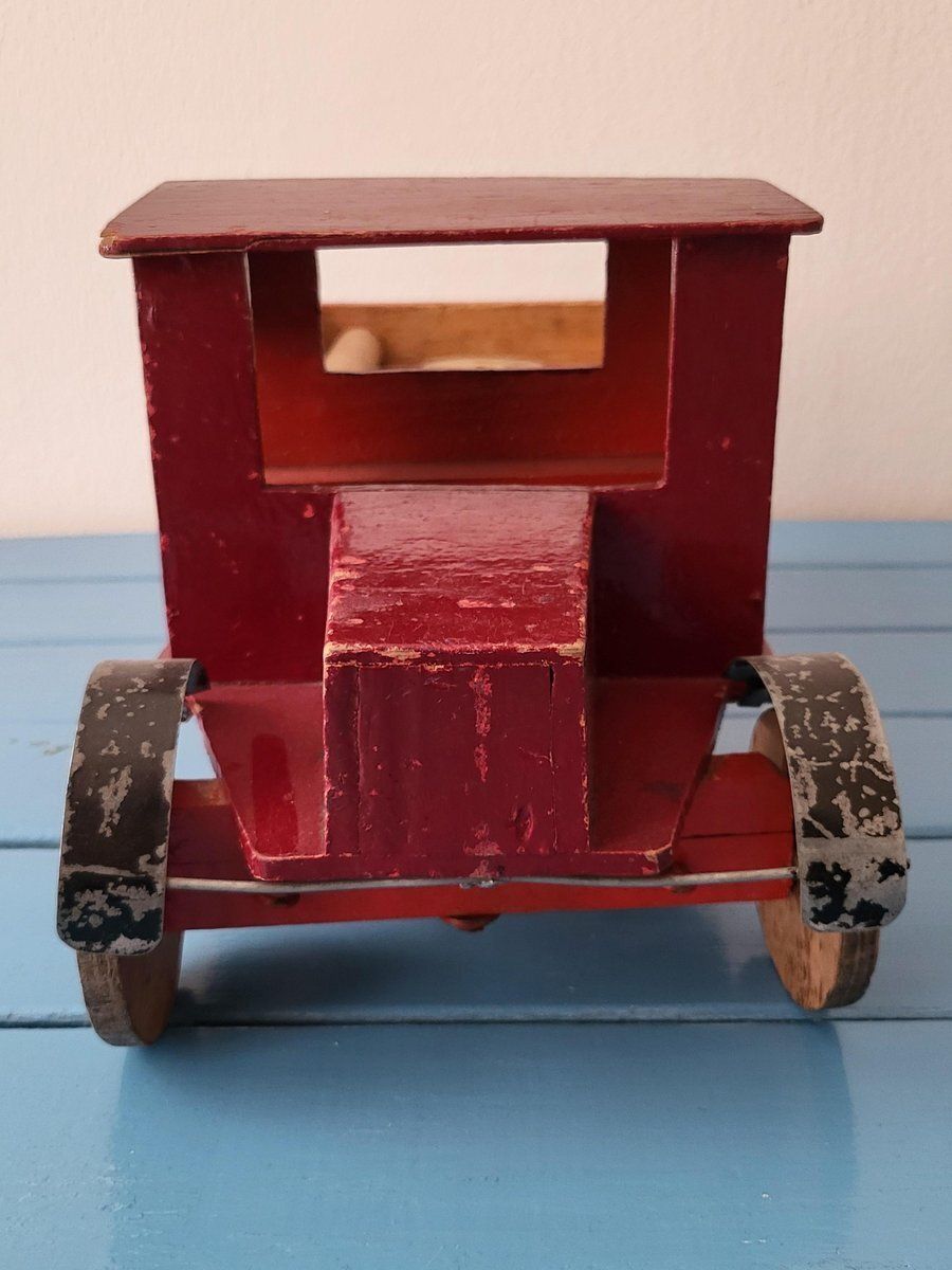 Antique Handmade Wooden Toy Truck, 1940s photo vinterior