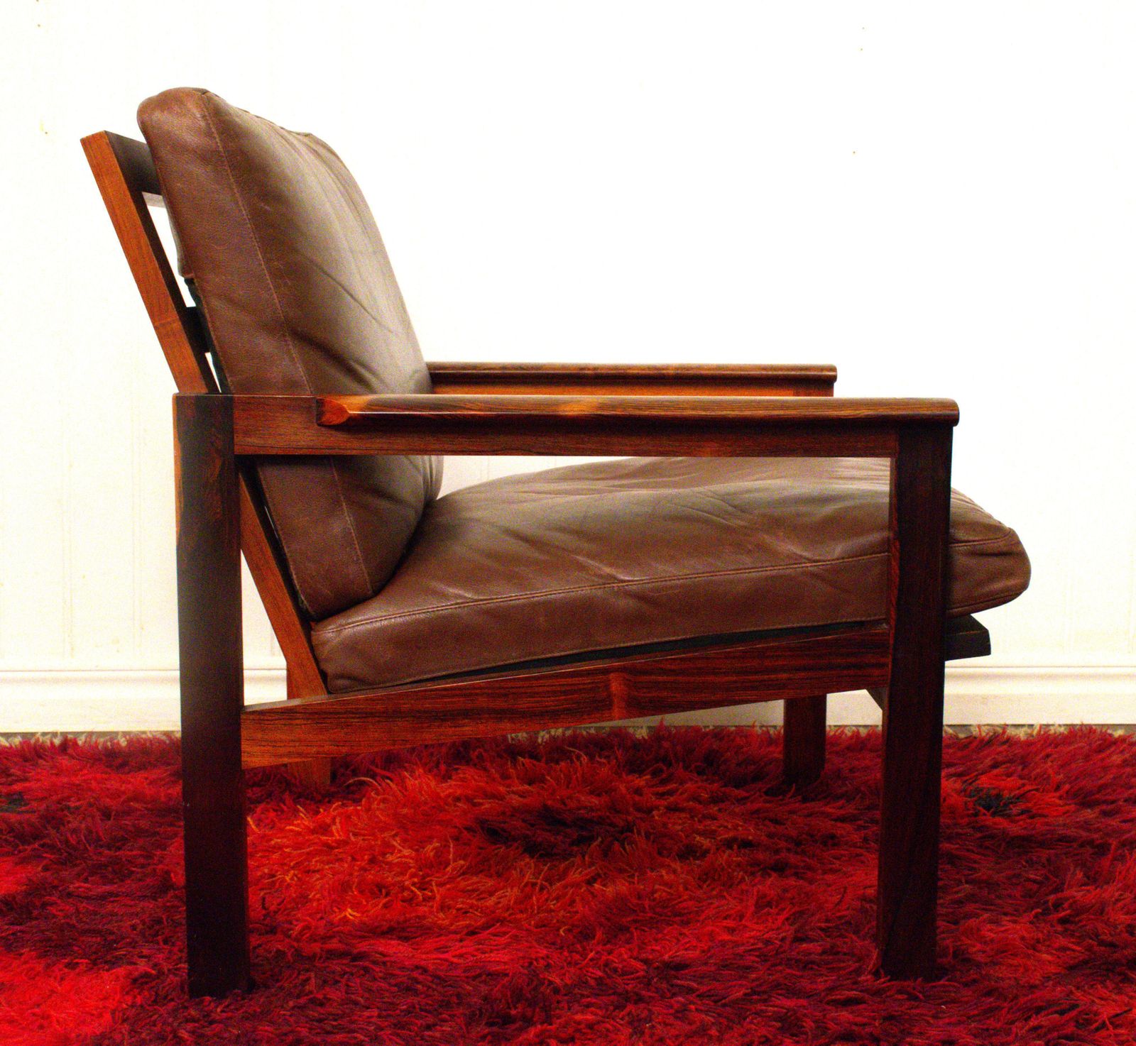 Danish Capella Lounge Chairs In Leather And Rosewood By Illum Wikkelsö For Eilersen Möbler, 1970s, Set Of 2 photo for sale