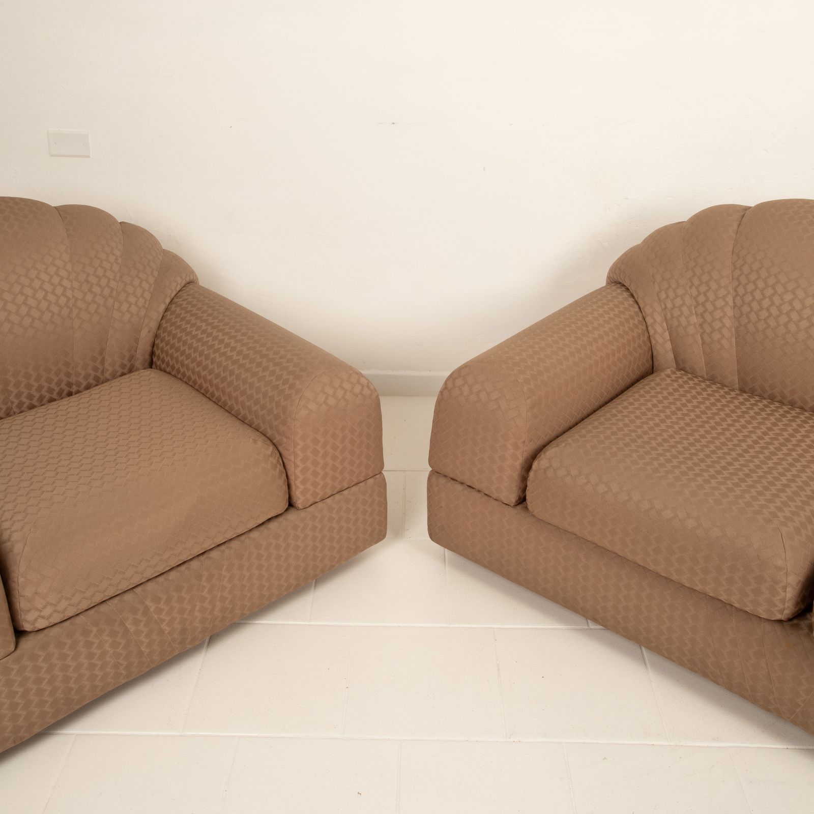 photo vinterior Alain Delon Armchair And Sofa For Maison Jansen