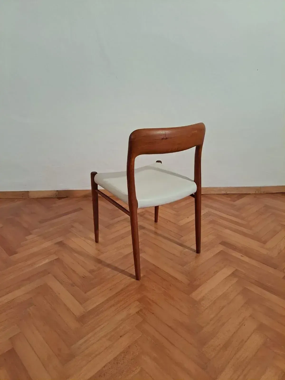 Set Of Dining Chairs By Niels O. Møller For J.L. Møllers Møbelfabrik, 1970s photo Furniture