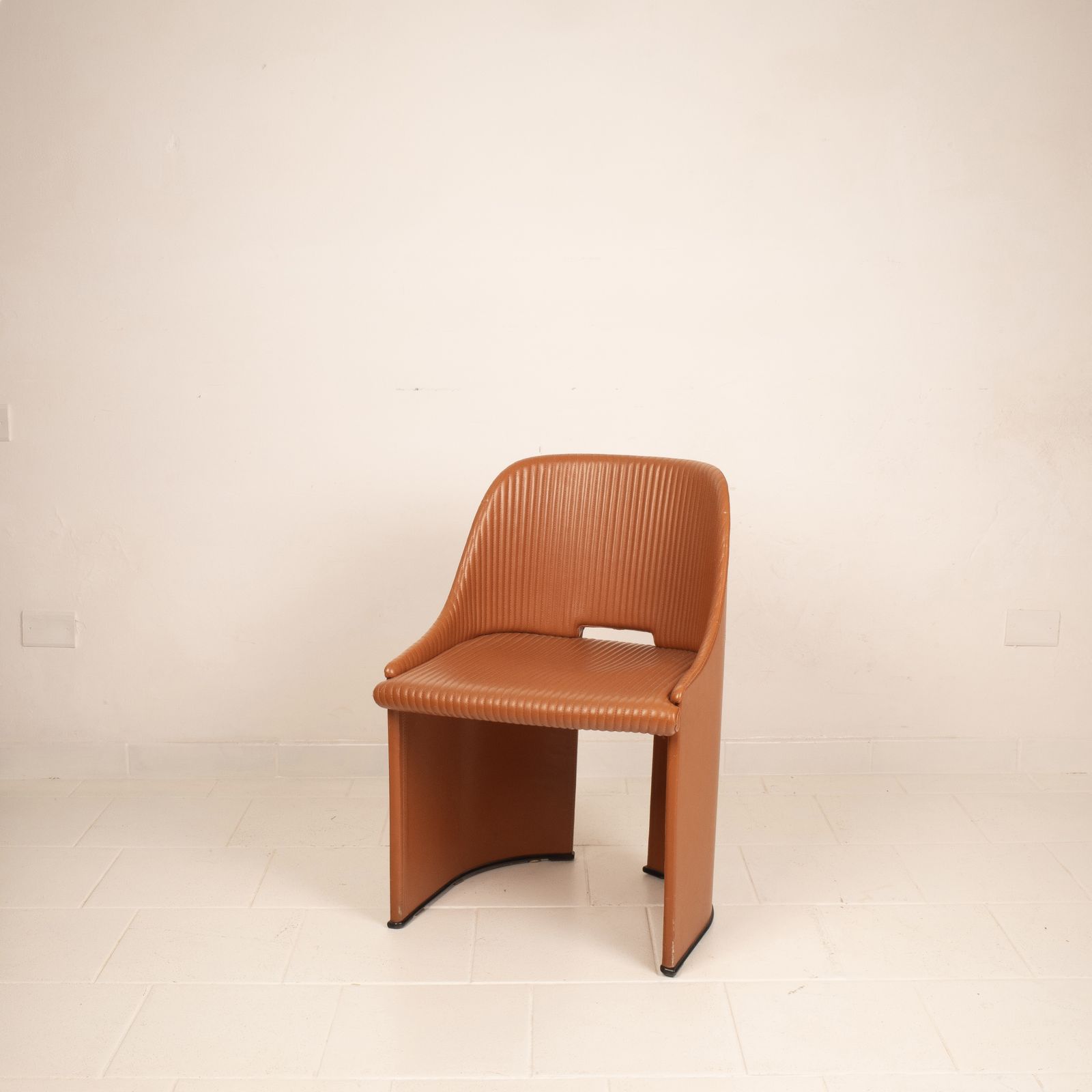 Artona 8551" Armchair By Afra And Tobia Scarpa For Maxalto photo buy