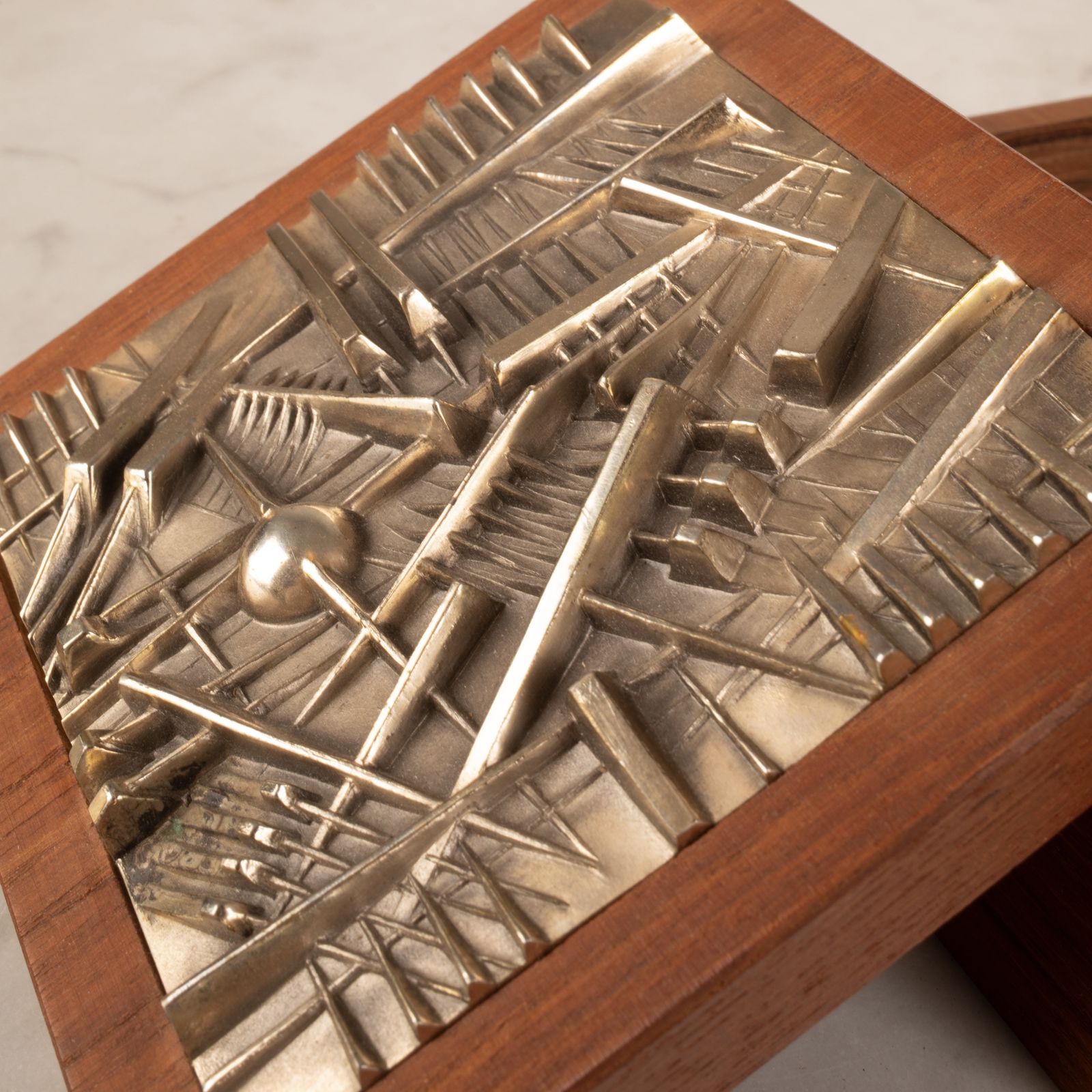 photo furniture Arnaldo Pomodoro's Box For Edizioni Ars D, Milan