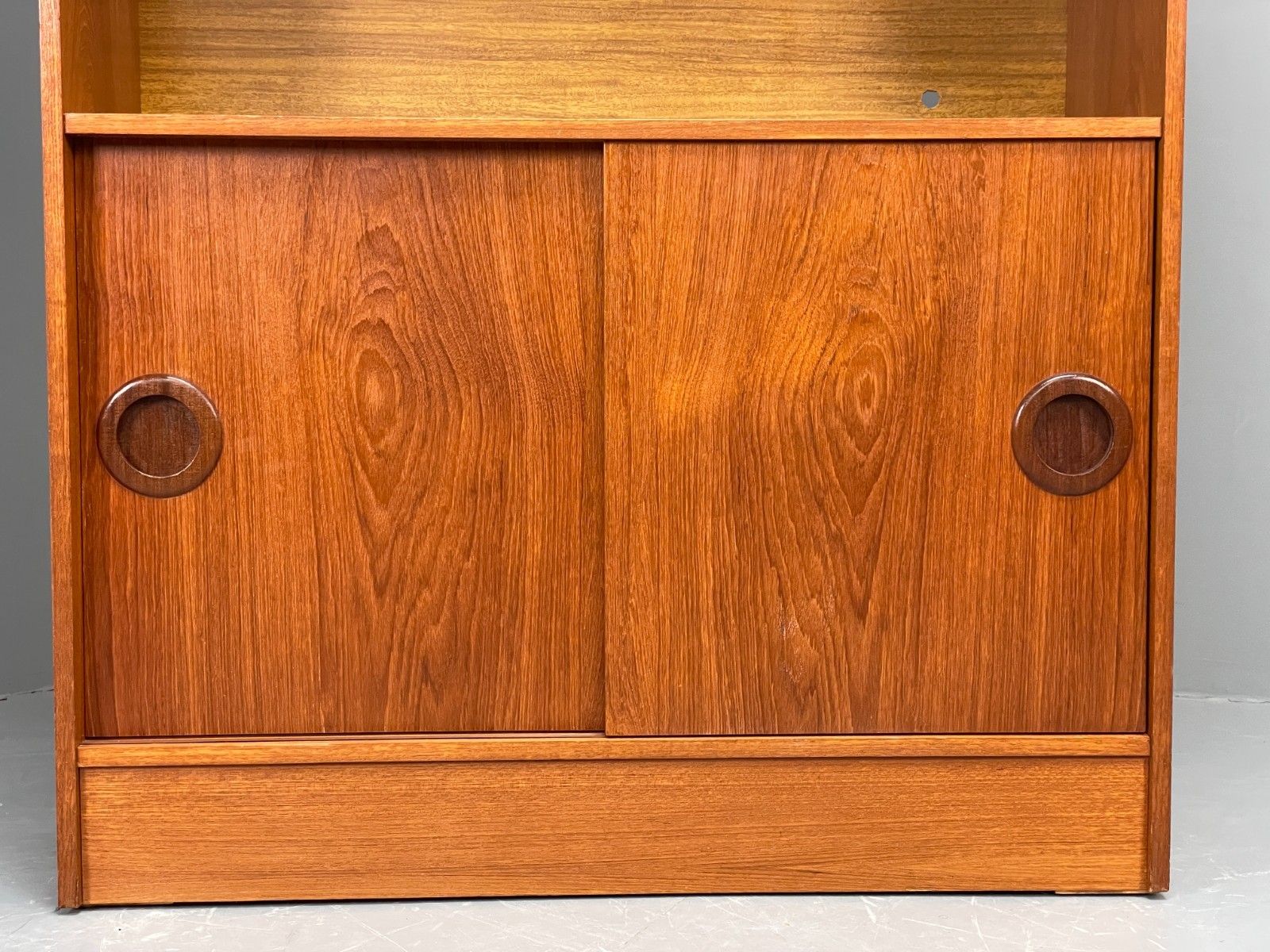 Vintage Teak Wall Unit Retro 1960s Shelving Sliding Doors Eb10669 Mwoo photo Furniture