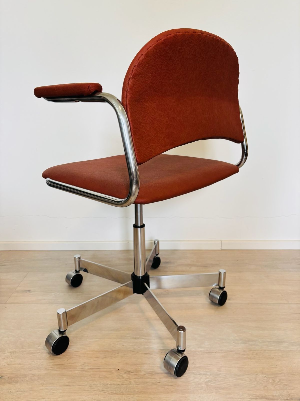 photo furniture Vintage Burgundy Office Chair By Kovona K 107 From Czechoslovakia 1970’s