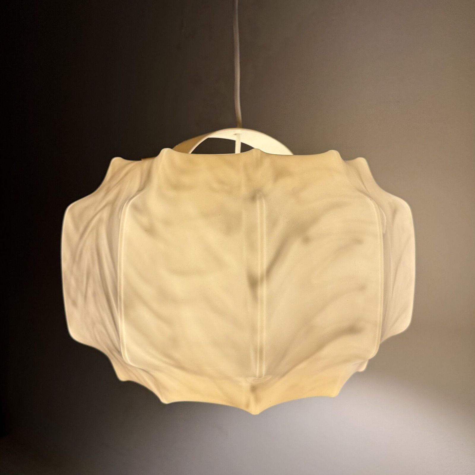 photo buy Mid Century Design Plastic Cocon Hanglamp, Jaren 1970