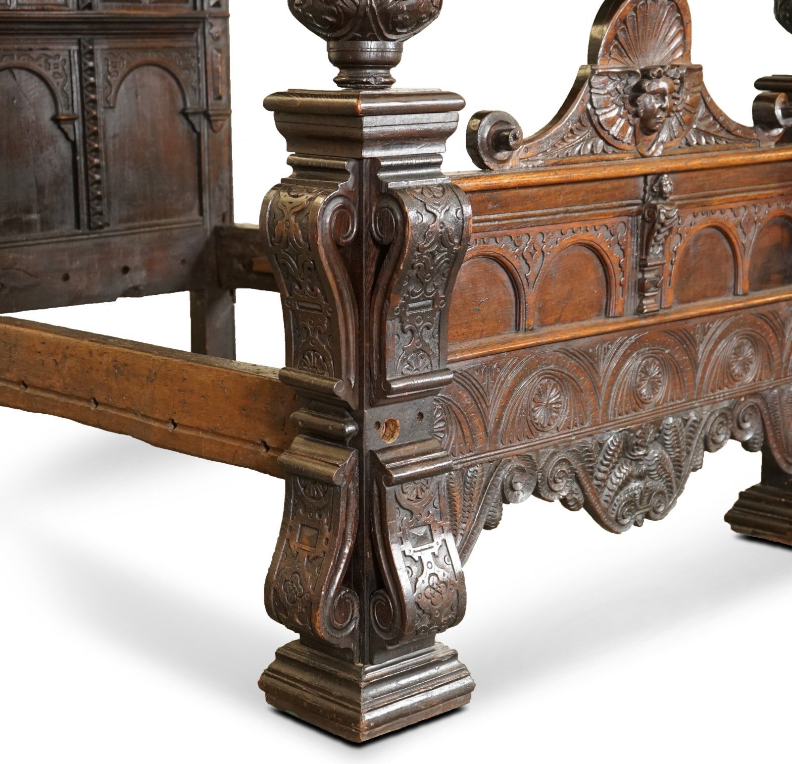 photo furniture Important Bishop James Stanley 1508 King Henry VII English Oak Tudor Tester Bed