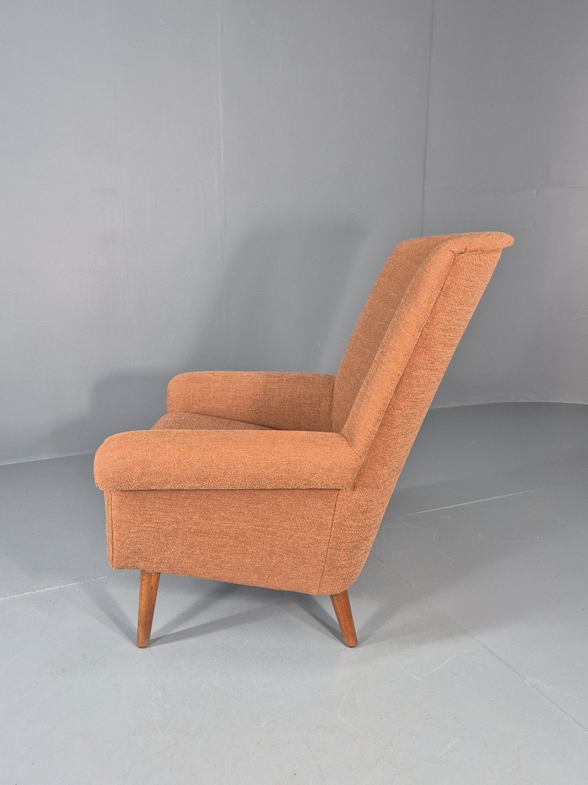 photo vintage Mid Century Lounge Chair Danish 1960s New Upholstery Retro Teak Leg Eb11020 Mnor