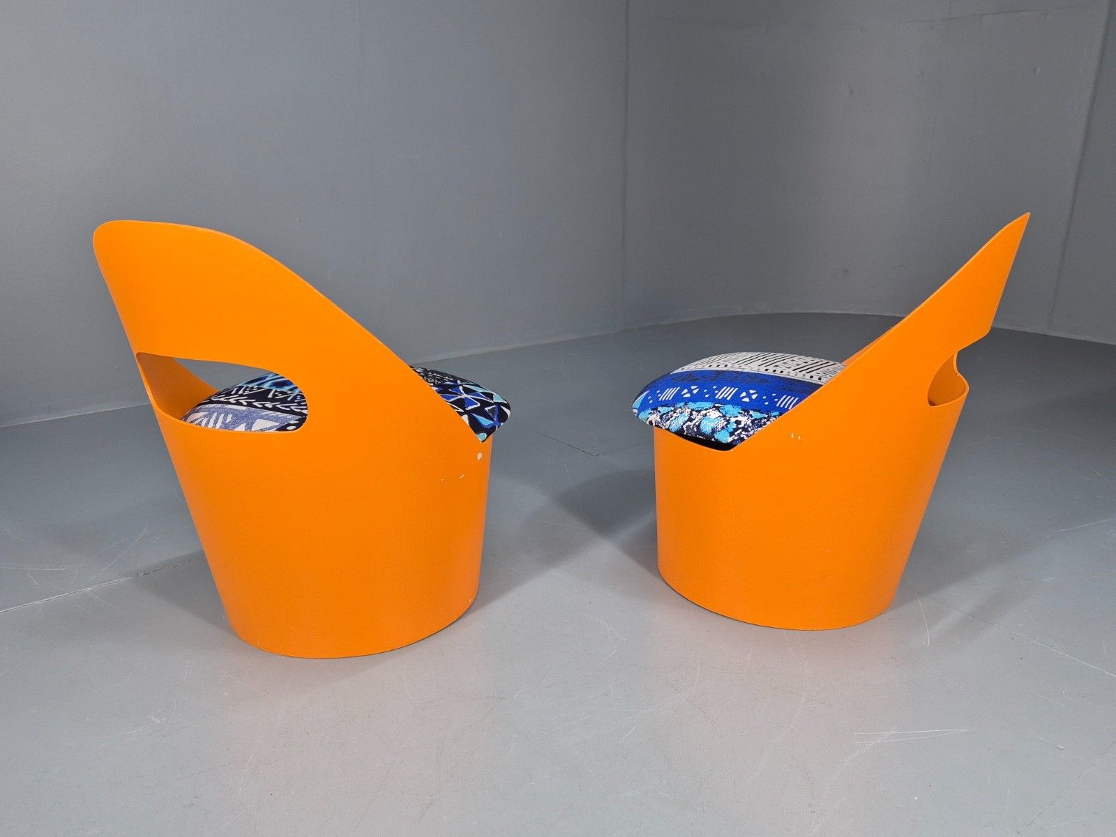 Furniture 2 Vintage Retro Curved Plywood Chairs Orange 1970s Holdaway Style Eb10929 Mnor photo