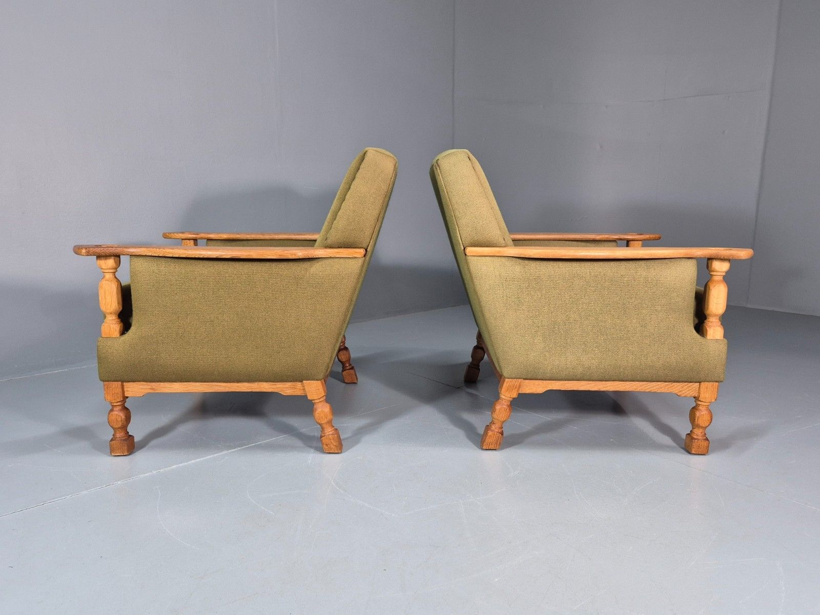 photo vintage 2 Kjaernulf Lounge Chairs Retro 1970s Green Light Oak Retro Eb10750 Vclo