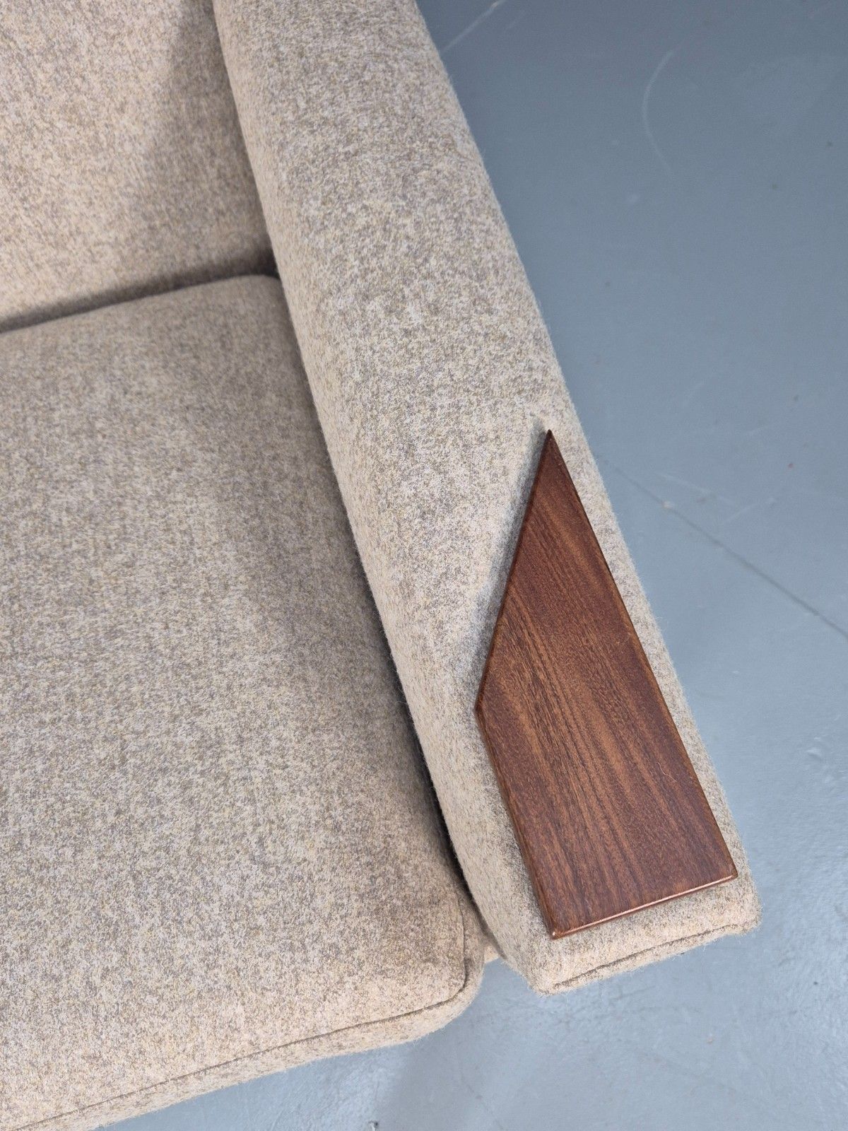 Mid Century Danish Lounge Chair New Upholstery Teak Paws And Legs Eb10726 Mnor photo vinterior
