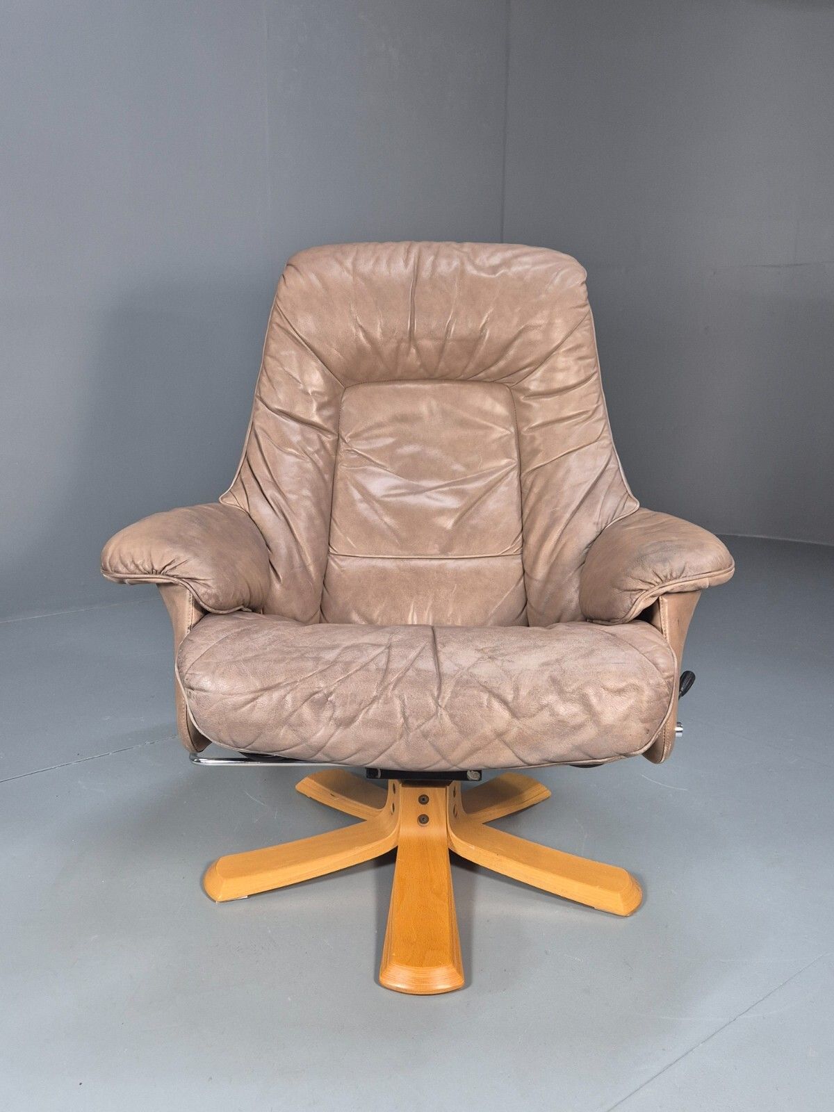 Vintage Danish Swivel And Recline Lounge Chair Beige Leather 1980s Eb8889 Mswi photo furniture