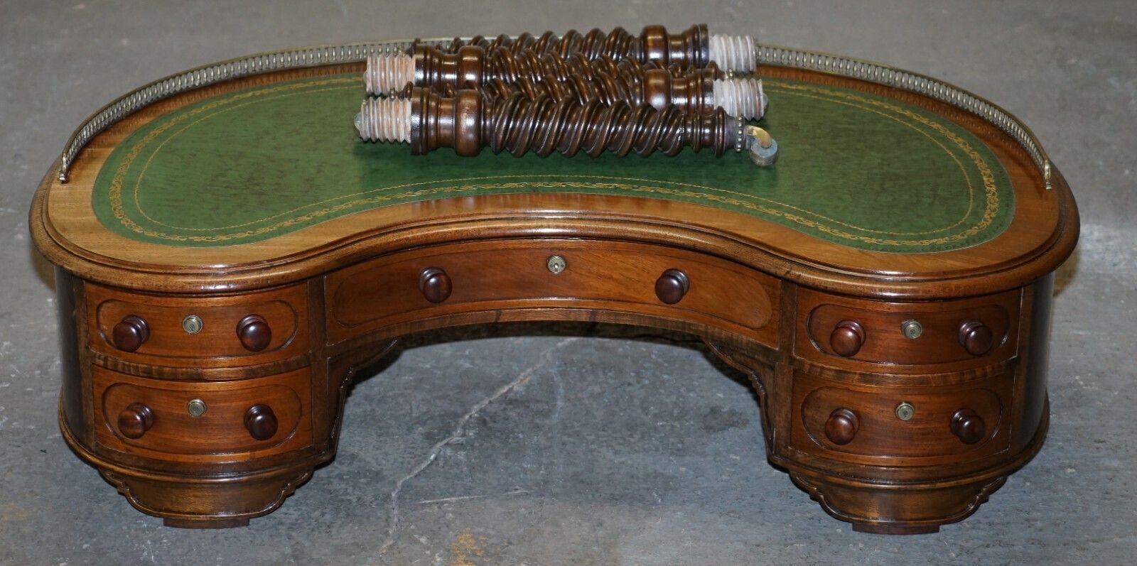 8000.0 Gillow's Of Lancaster Regency Military Campaign Kidney Desk Brass Gallery Rail photo