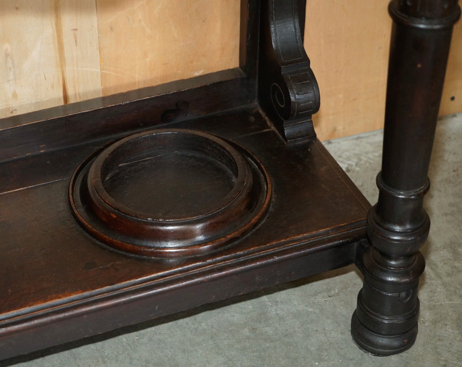 photo vintage John Maple & Co Mahogany & Marble With Italian Plaster Friezes Umbrella Stand
