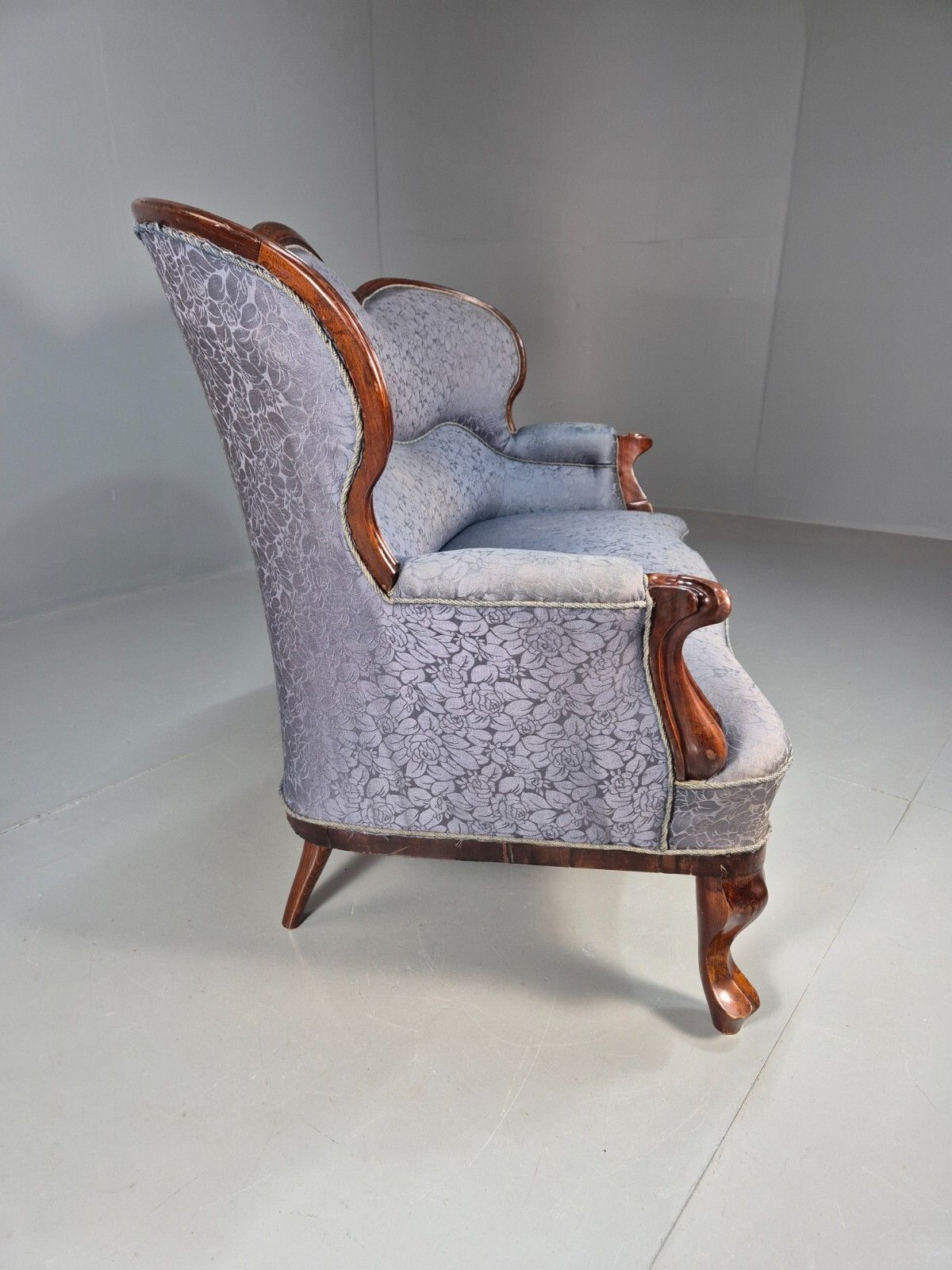 photo buy Vintage Danish 2 Seat Sofa Blue Floral Mahogany Camel Back Antique Eb8008 V2ss