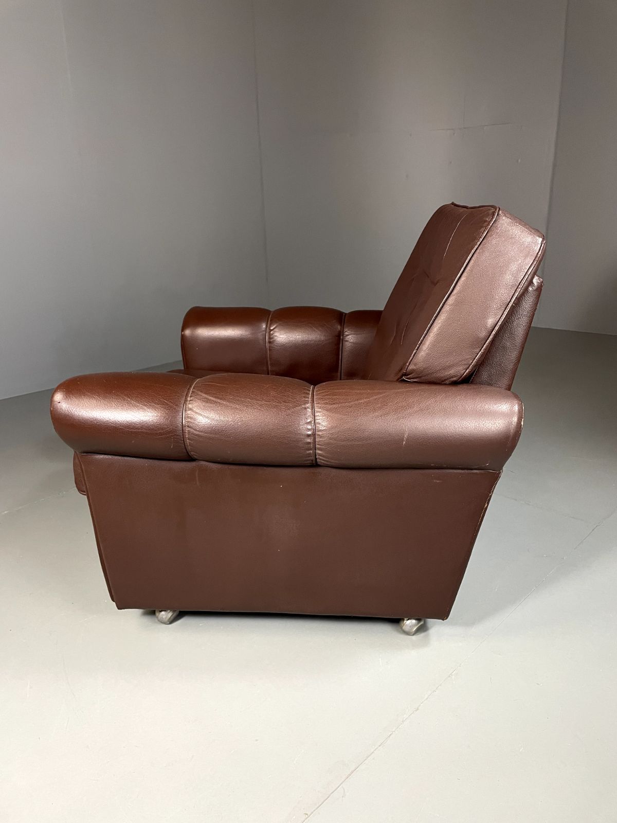 Danish Leather Lounge Chair Vintage 1970s Retro Mcm Eb5404 Mnor photo vintage
