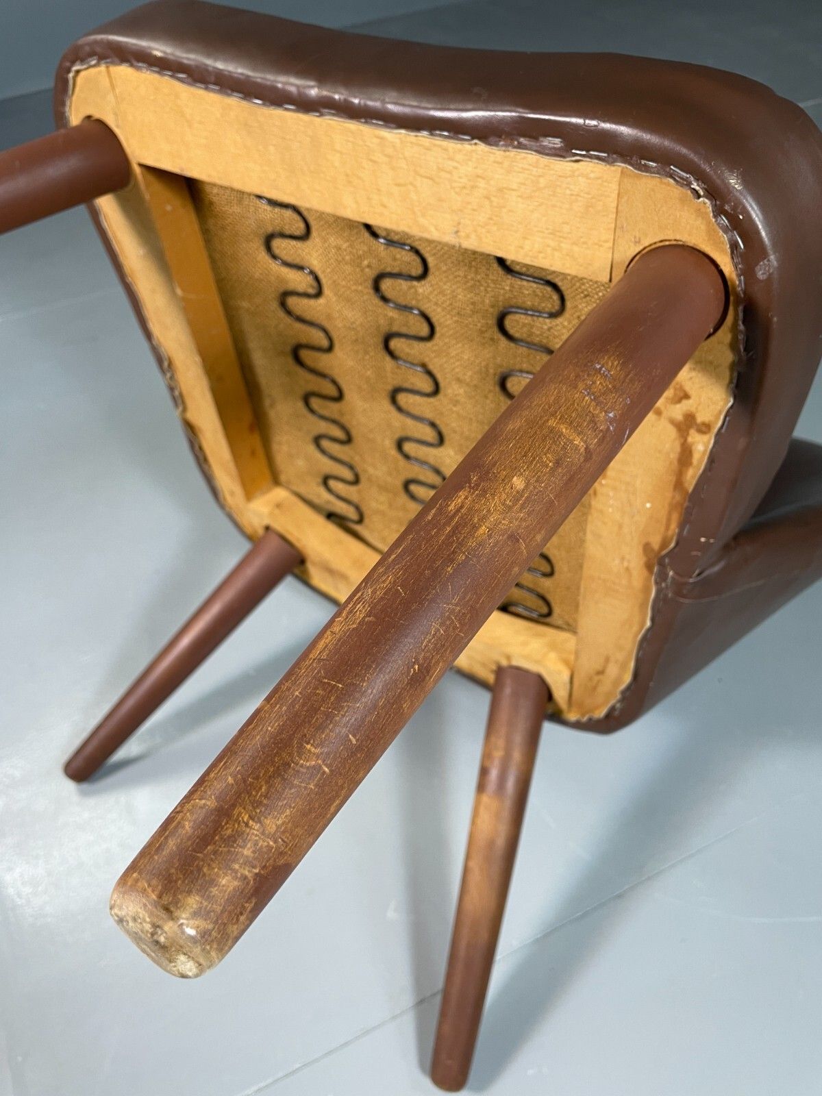 175.0 Vintage Danish Lounge Chair Brown Leather Circular Form Retro Mcm Eb6586 Mnor photo