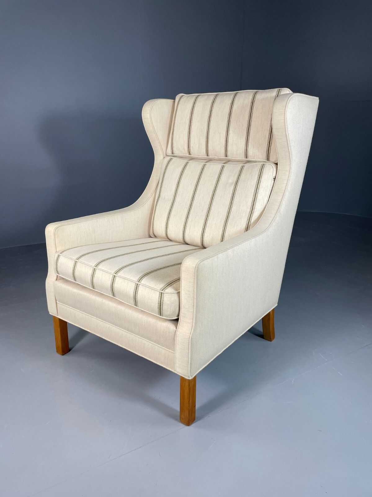 Vintage Danish Lounge Chair Cream Wool Wing Back 1979s Retro Mcm Eb6620 Mnor