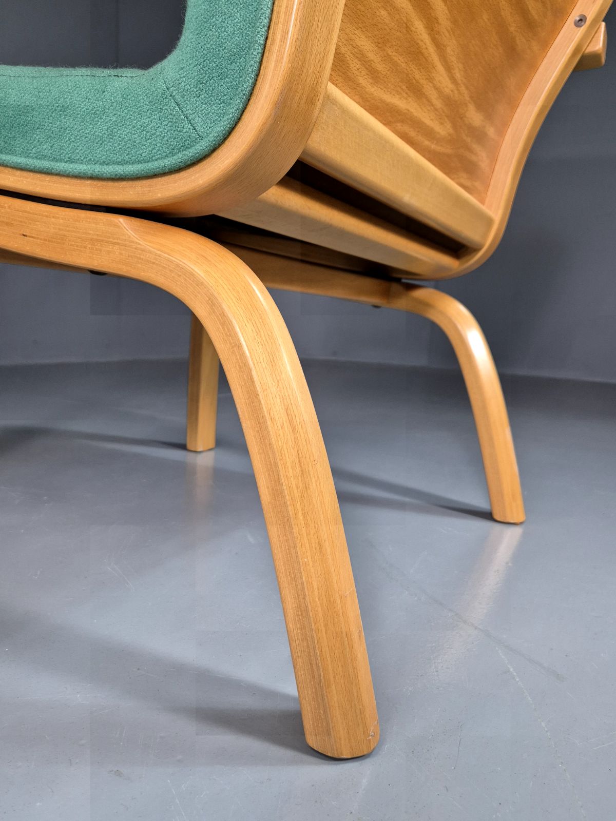 photo vintage Vintage Danish Lounge Chair Mint Bentwood 1980s Retro Eb7350 Mben