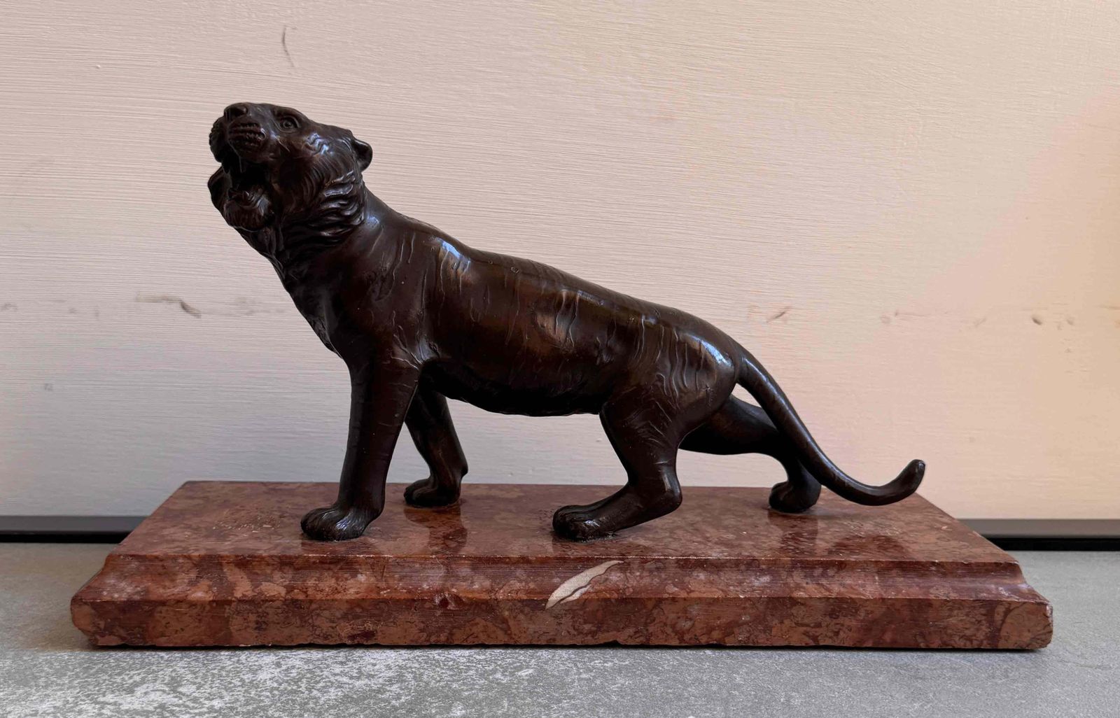 Japanese Bronze Tiger Sculpture On Marble Base, Meiji Period, Late 19th Century photo furniture