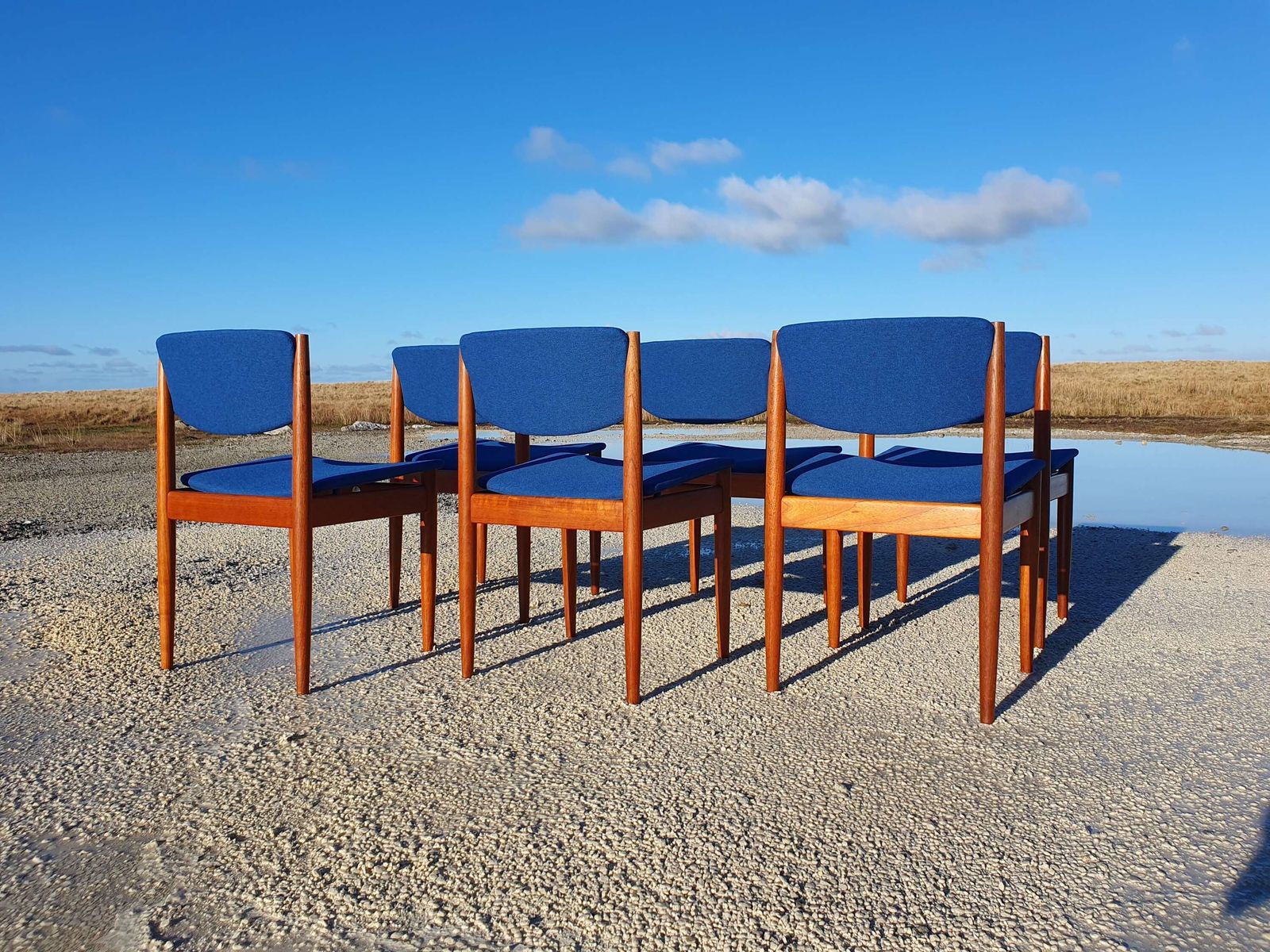 A Set Of Six Model 197 Dining Chairs By Finn Juhl For France & Son, Denmark. photo 1750.0