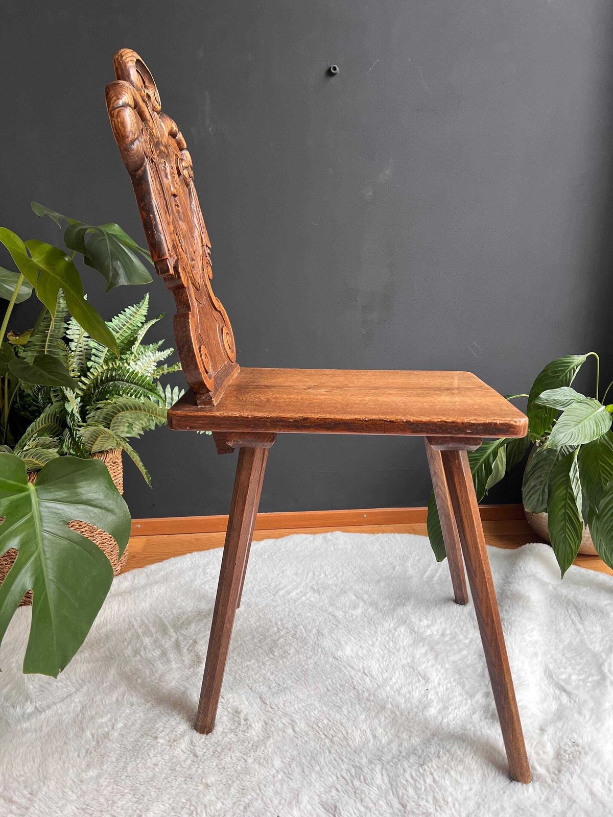 Antique Alpine Folk Art Chair With Whimsical Carving, Brutalist Escabelle Wooden Chair photo 501.0