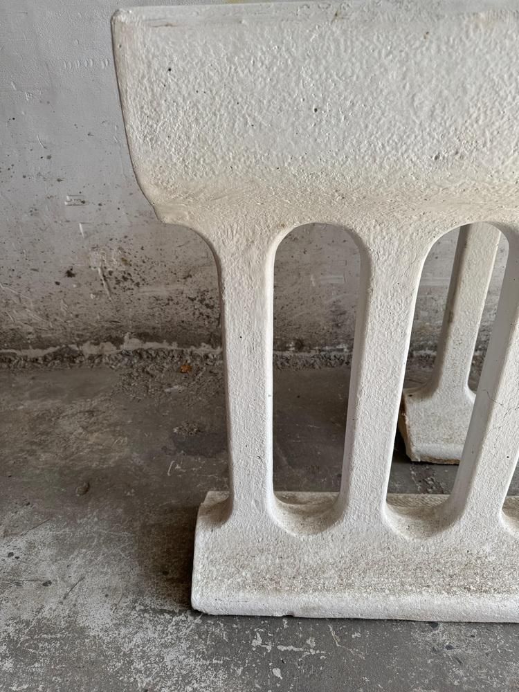 photo furniture Mid Century Modern Concrete Planters, 1960s, Set Of 2