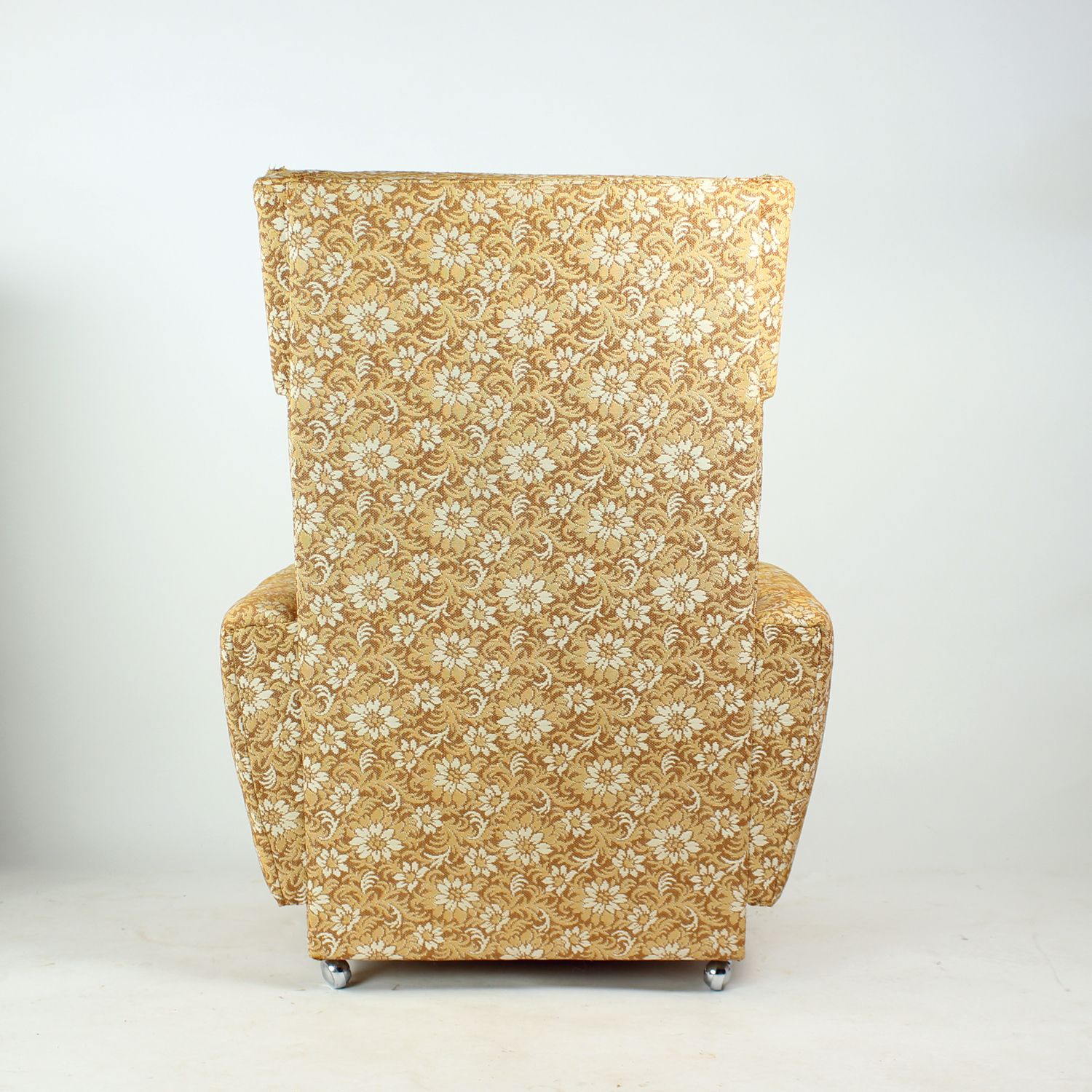 Midcentury Wingchair On Wheels By Antonin šuman For Ton, Czechoslovakia 1960s photo Furniture